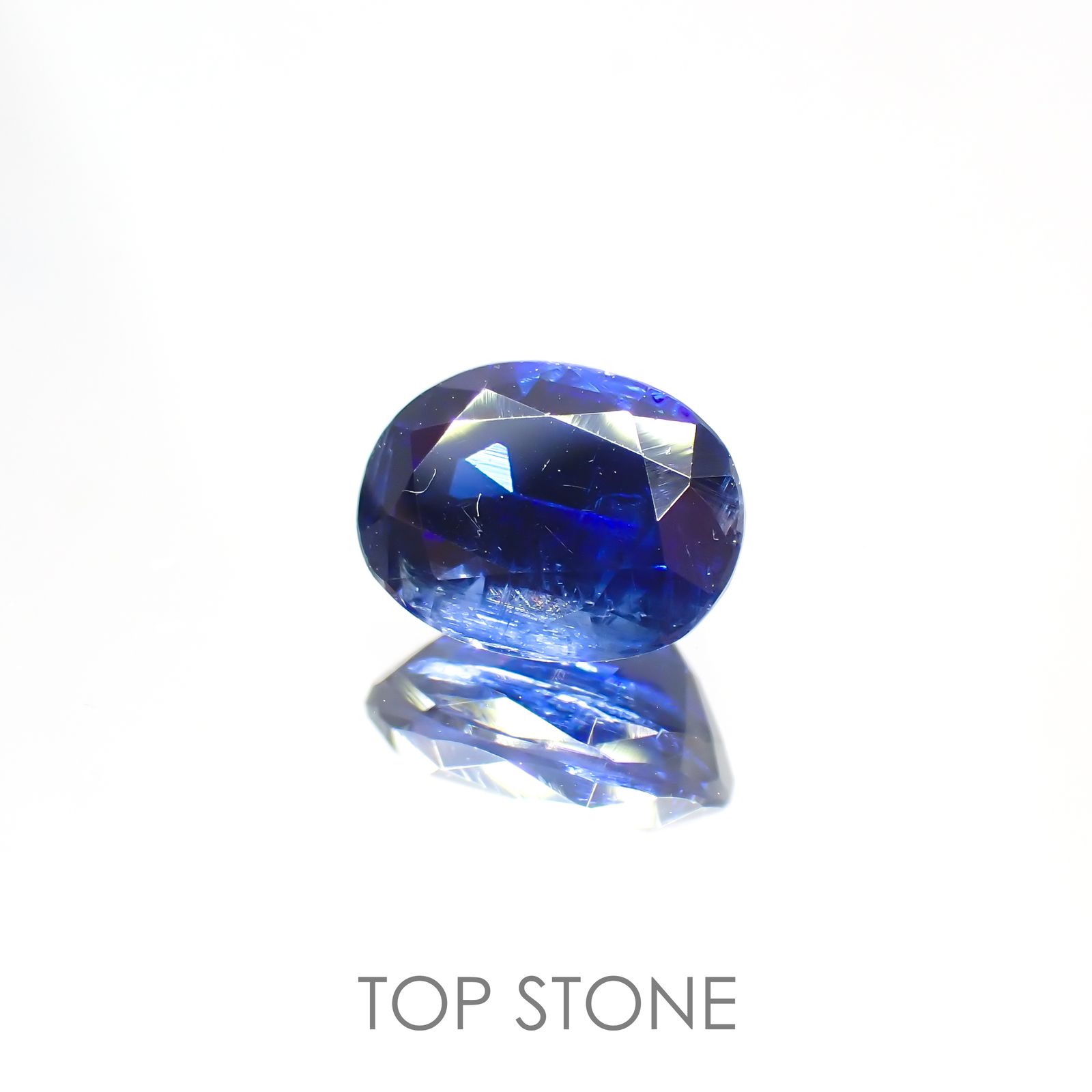 カイヤナイト(宝石名カイヤナイト) ネパール産 1.78ct 識別済[20118353]8.2×6.2mm前後