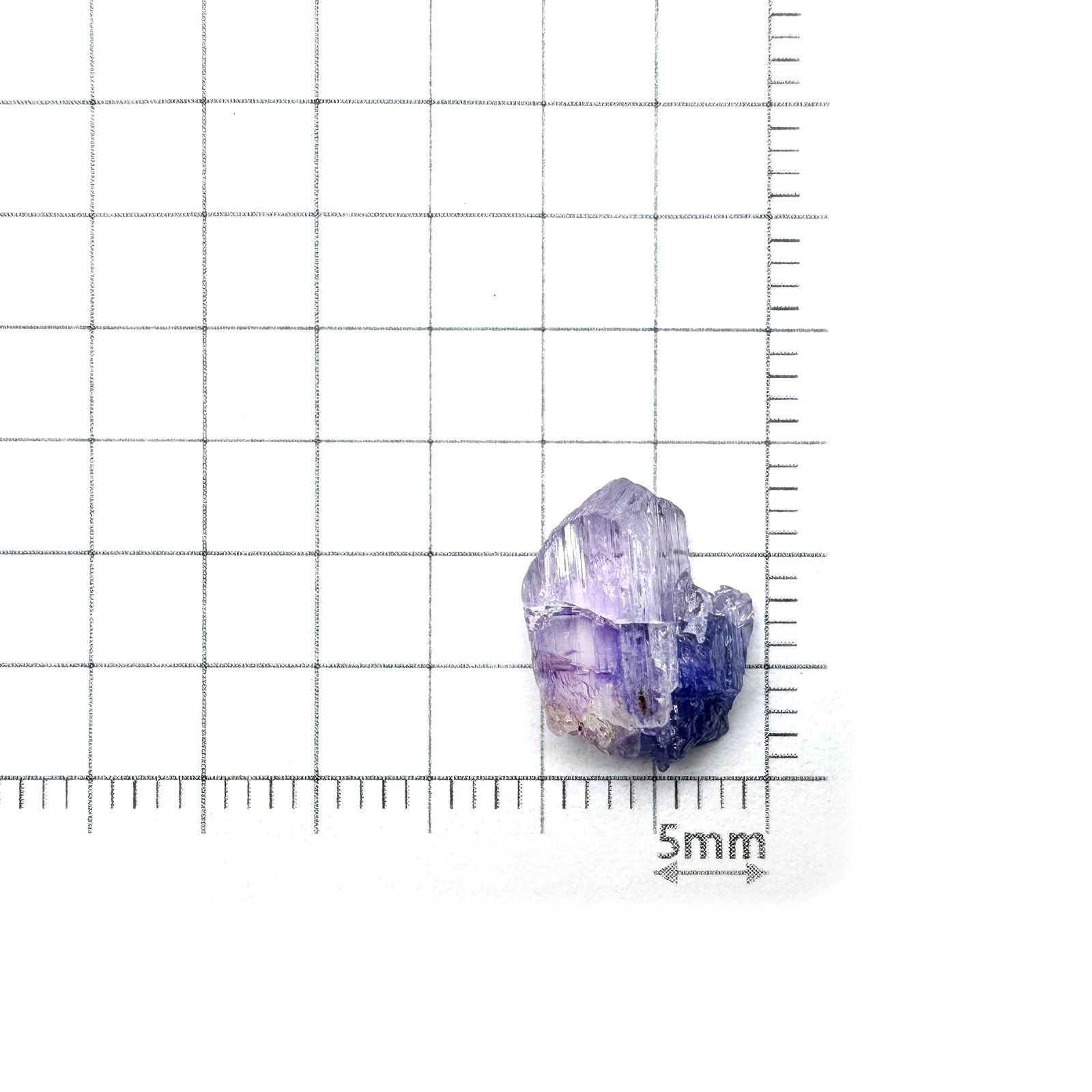 バイカラータンザナイト 原石 タンザニア産 4.24ct[231224987]12.6x9.9mm前後