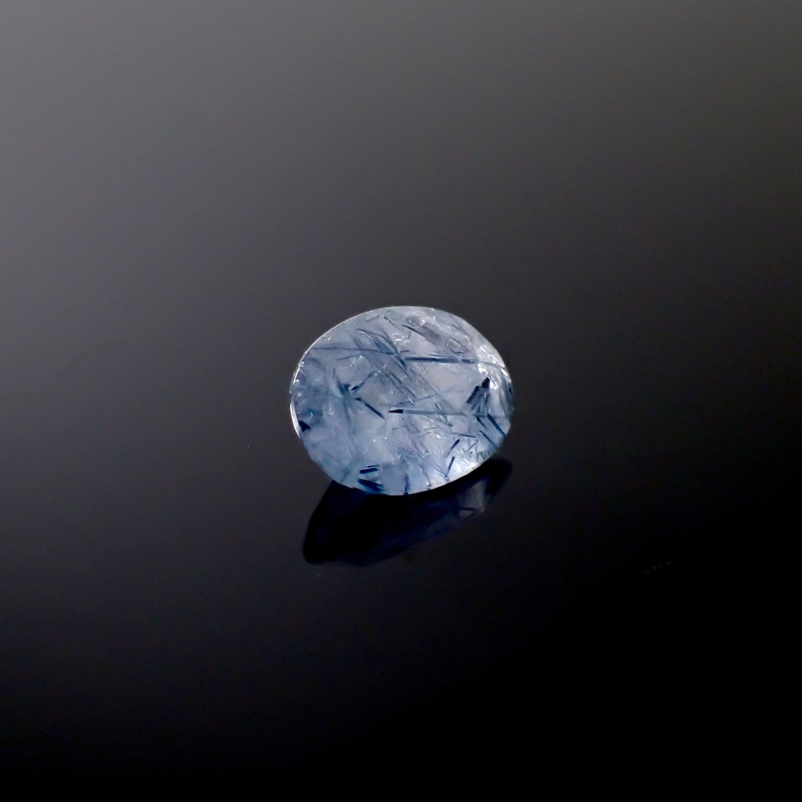 インディゴライトインクォーツ ブラジル産 1.62ct [241229602]8.9x7.1mm前後