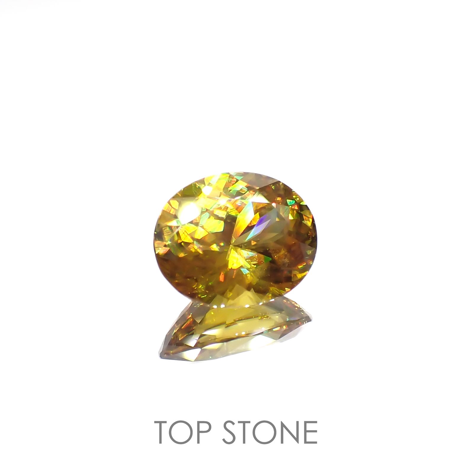 ゴールデンスフェーン  マダガスカル産 2.50ct[220918084]9.6x7.7mm前後