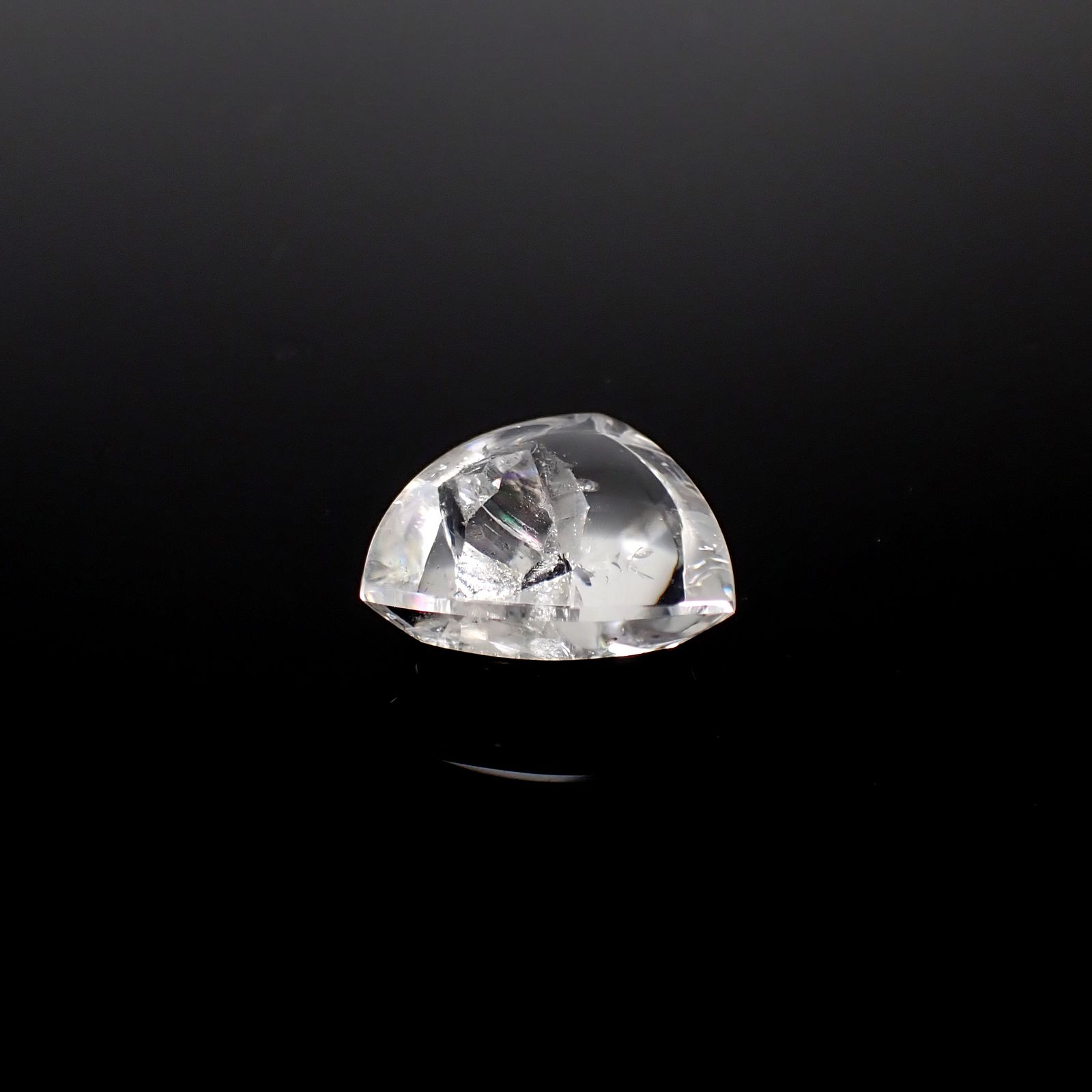マニフェストインクォーツ ブラジル産 33.71ct[240527427]25.4x22.8mm前後