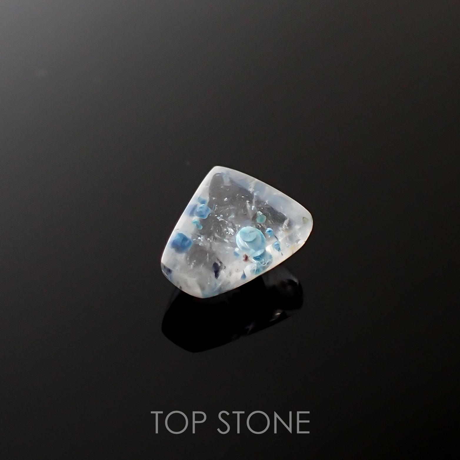 ◇フリーフォーム◇パライバクォーツ ブラジル産 2.07ct[220115024]8.8x7.7mm前後