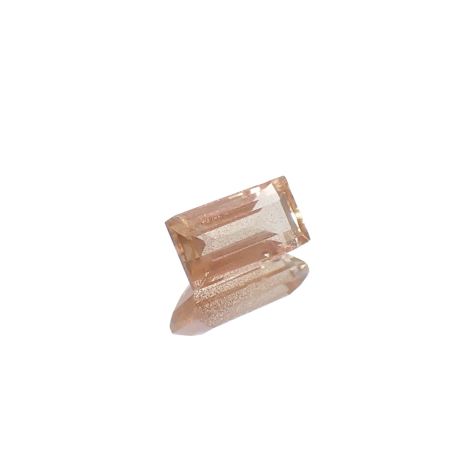 オレゴンサンストーン アメリカ・オレゴン州産 1.39ct[240627873]8.8x4.8mm前後