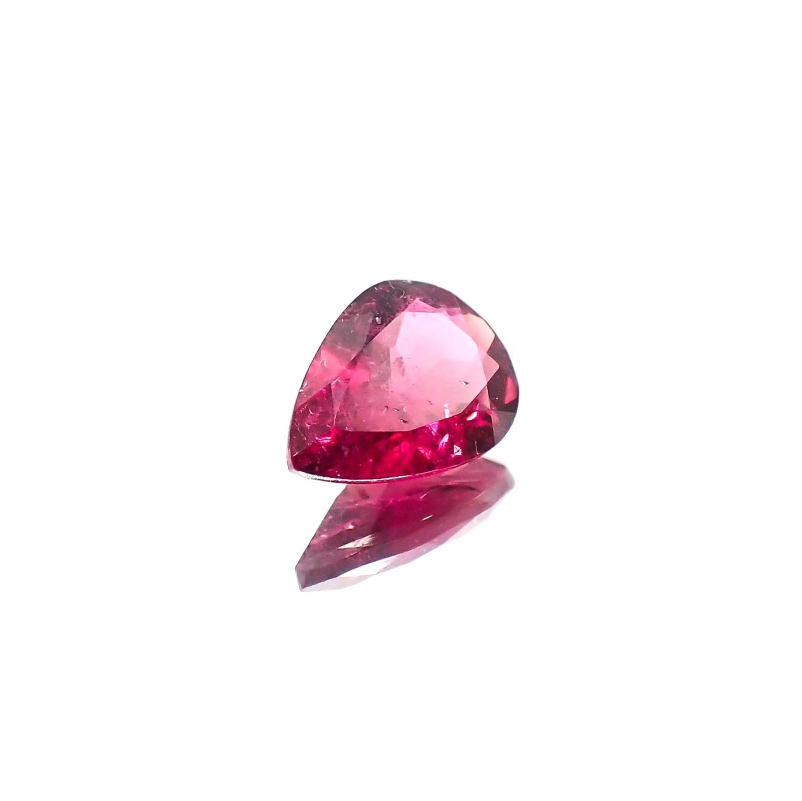 パープルトルマリン(宝石名パープル・トルマリン)ブラジル産 識別済 0.98ct / 8.1x6mm前後 [260323897]