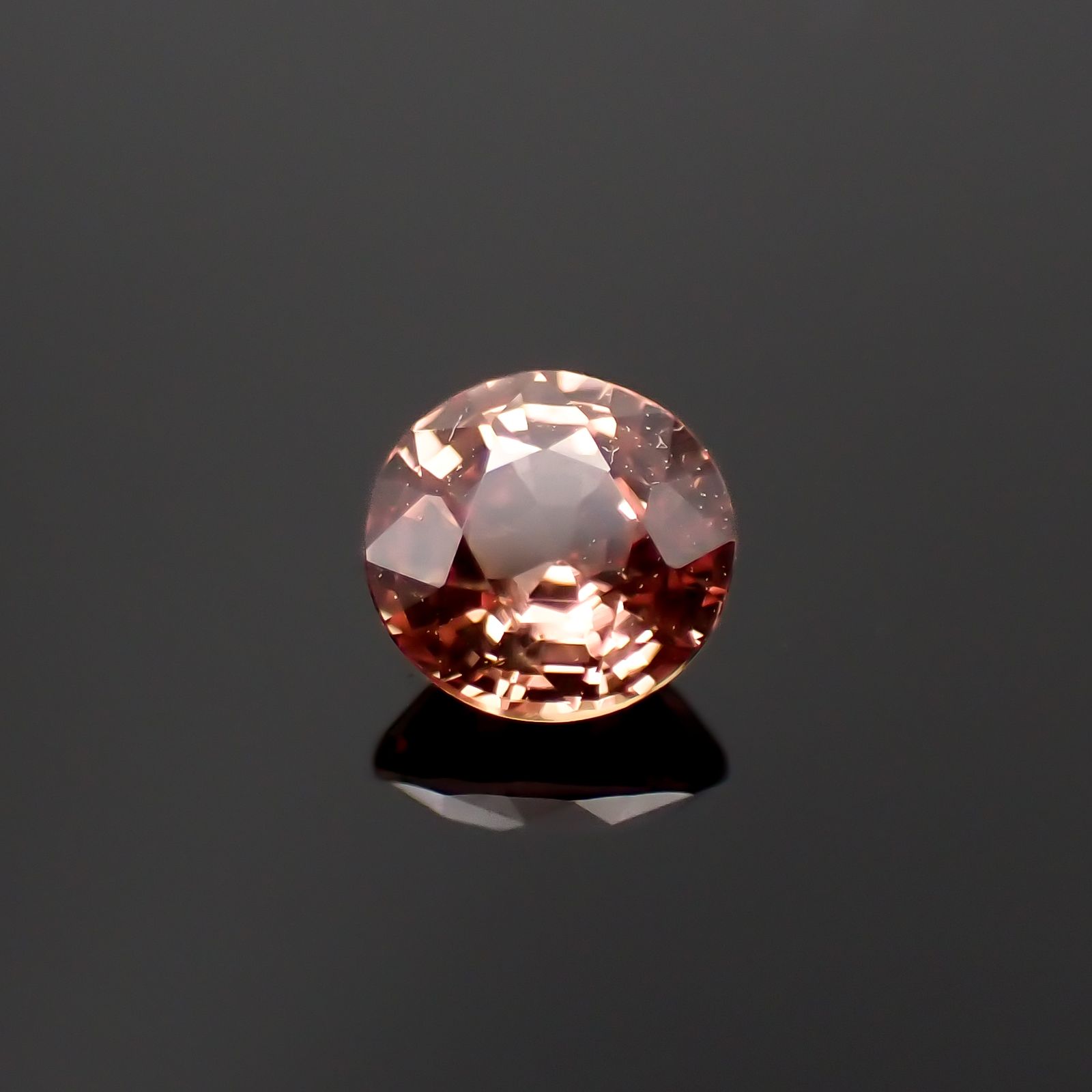 パパラチャサファイア(宝石名サファイア/別名パパラチャ・サファイア)スリランカ産 0.35ct GIA鑑付[230521932]4.06x4.13mm前後