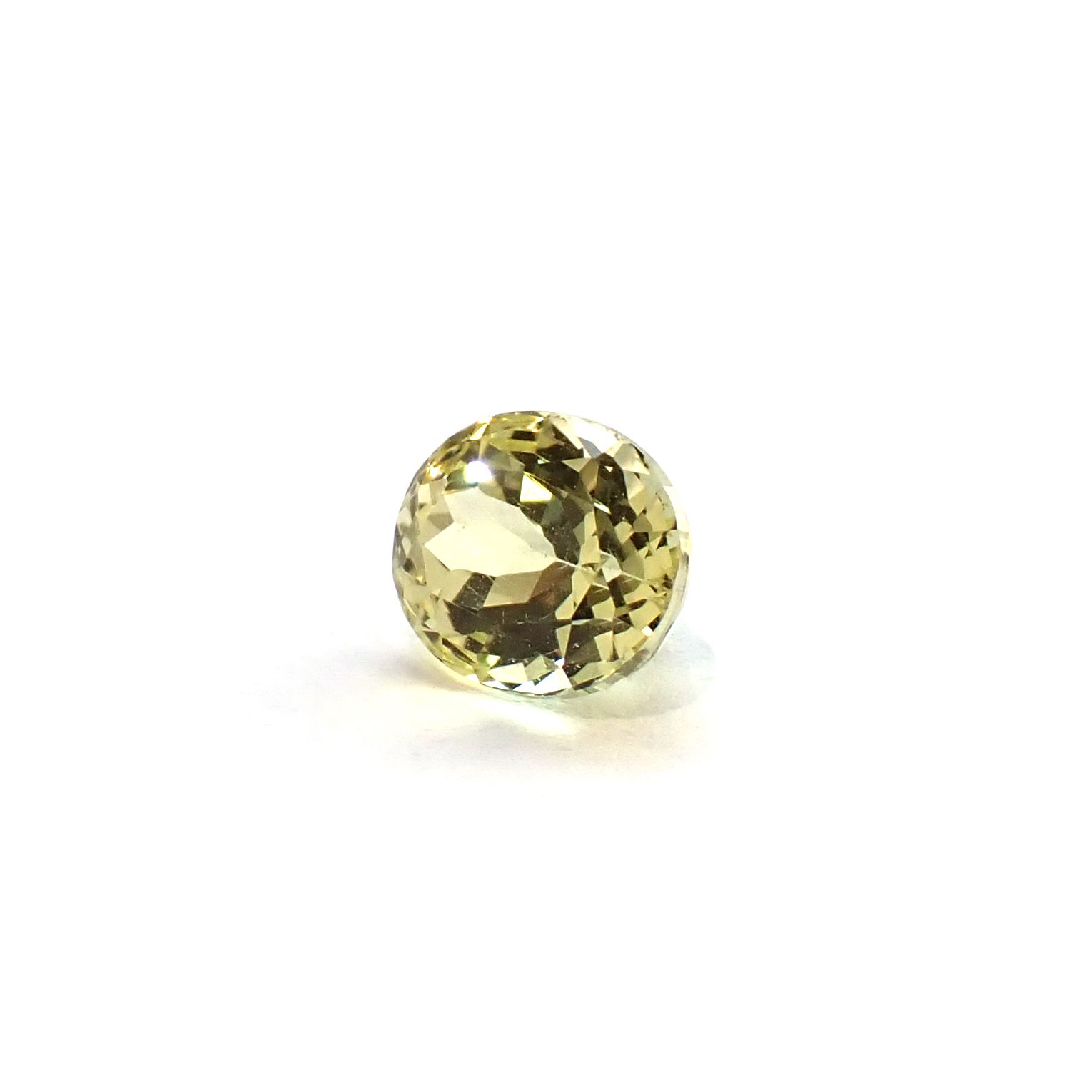 イエローアパタイト メキシコ産 1.00ct / 6.1x5.2mm前後 [260632466]