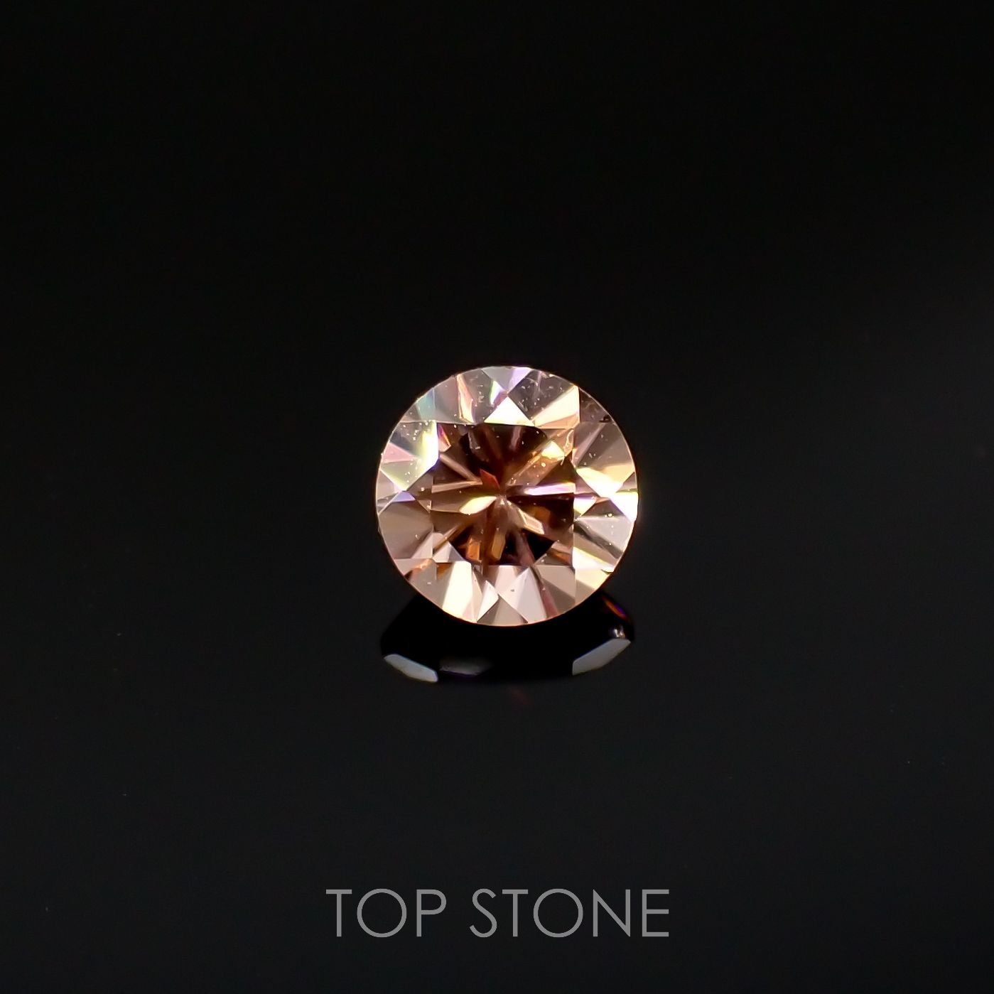 ライトピンクジルコン(宝石名ジルコン)スリランカ/カンボジア産 0.41ct 識別済[220616669]4x4mm前後