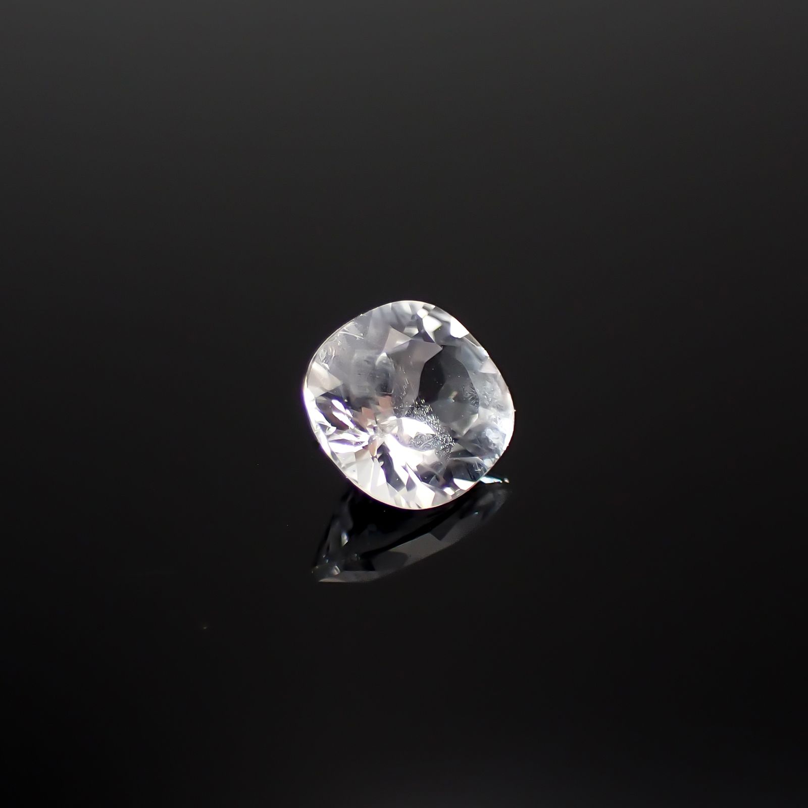 フェナカイト(宝石名フェナカイト)マダガスカル/ブラジル産 0.51ct 識別済[240628185]6.1x5mm前後