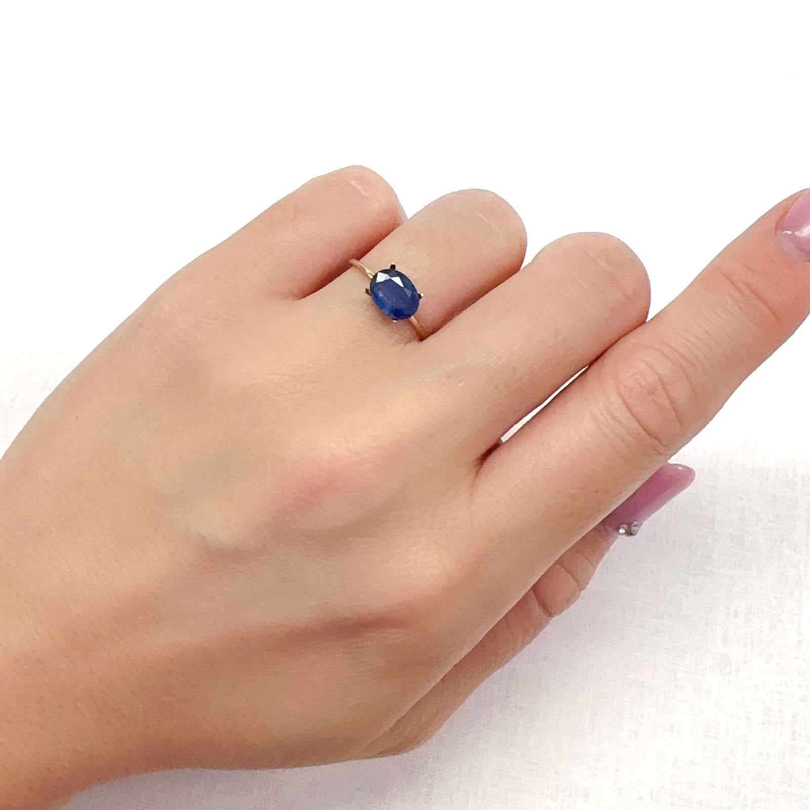 サファイア(宝石名サファイア)マダガスカル/スリランカ産 1.2ct 識別済[231124315]8x6mm前後