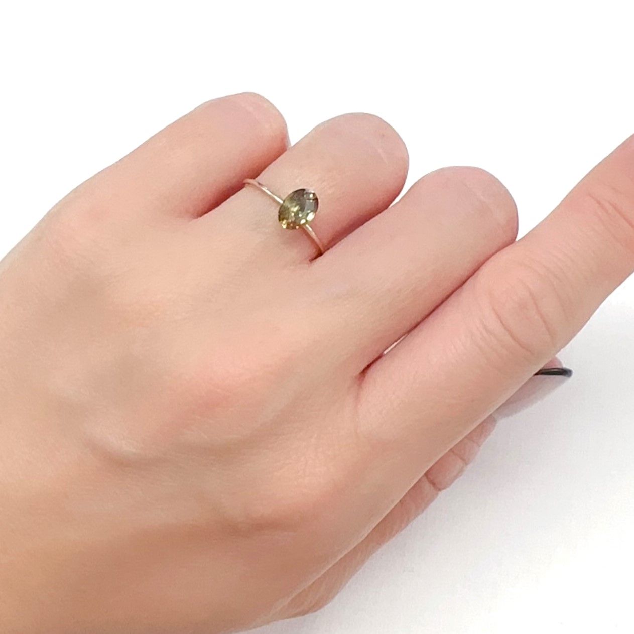 ◇チェッカーカット◇アンダリュサイト スリランカ/マダガスカル産 0.98ct[240226139]7.1x5.1mm前後