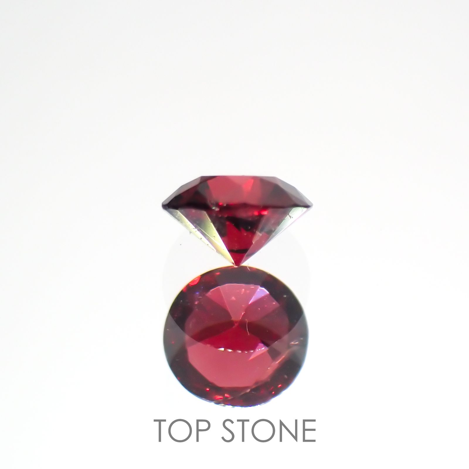 レッドスピネル(宝石名レッド・スピネル)タンザニア産 0.16ct 識別済[220114321]3.3x3.3mm前後