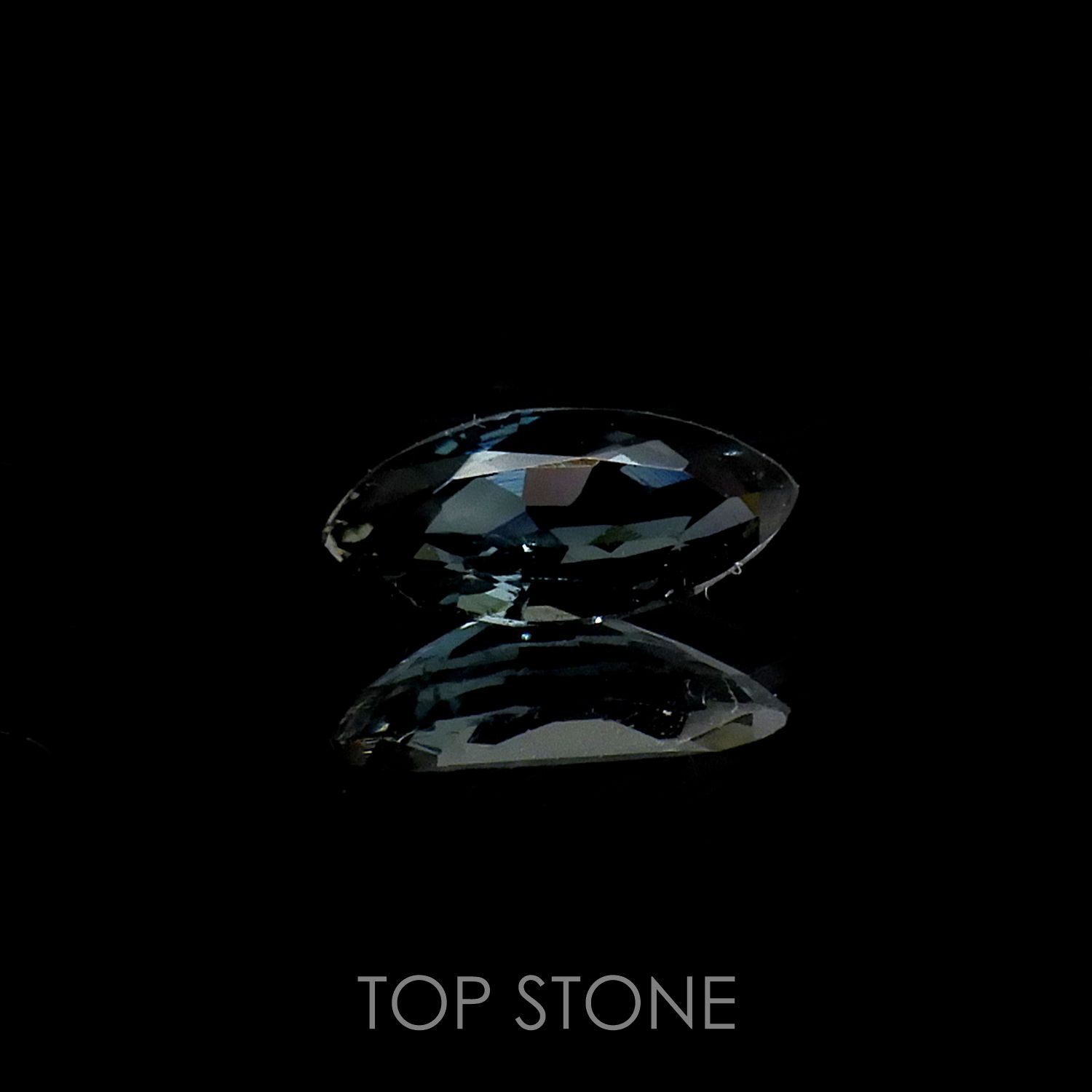サファリン(宝石名サファリン) スリランカ産 0.28ct 識別済[210712160]6.4×2.9mm前後