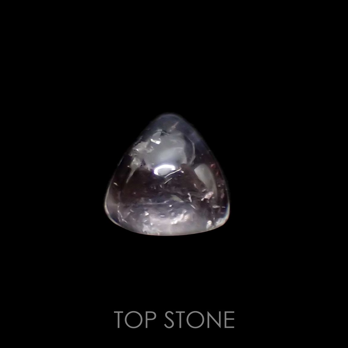 フローライト フルオレッセンス(宝石名フルオライト)イギリス・ロジャリー鉱山産 0.69ct 識別済[211113767]5.5x5.6mm前後