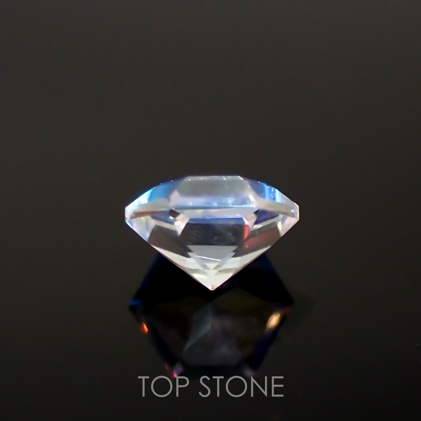 ◇ヘキサゴンカット◇レインボームーンストーン(宝石名ラブラドライト)マダガスカル産 0.28ct 識別済[211113737]4x4mm前後