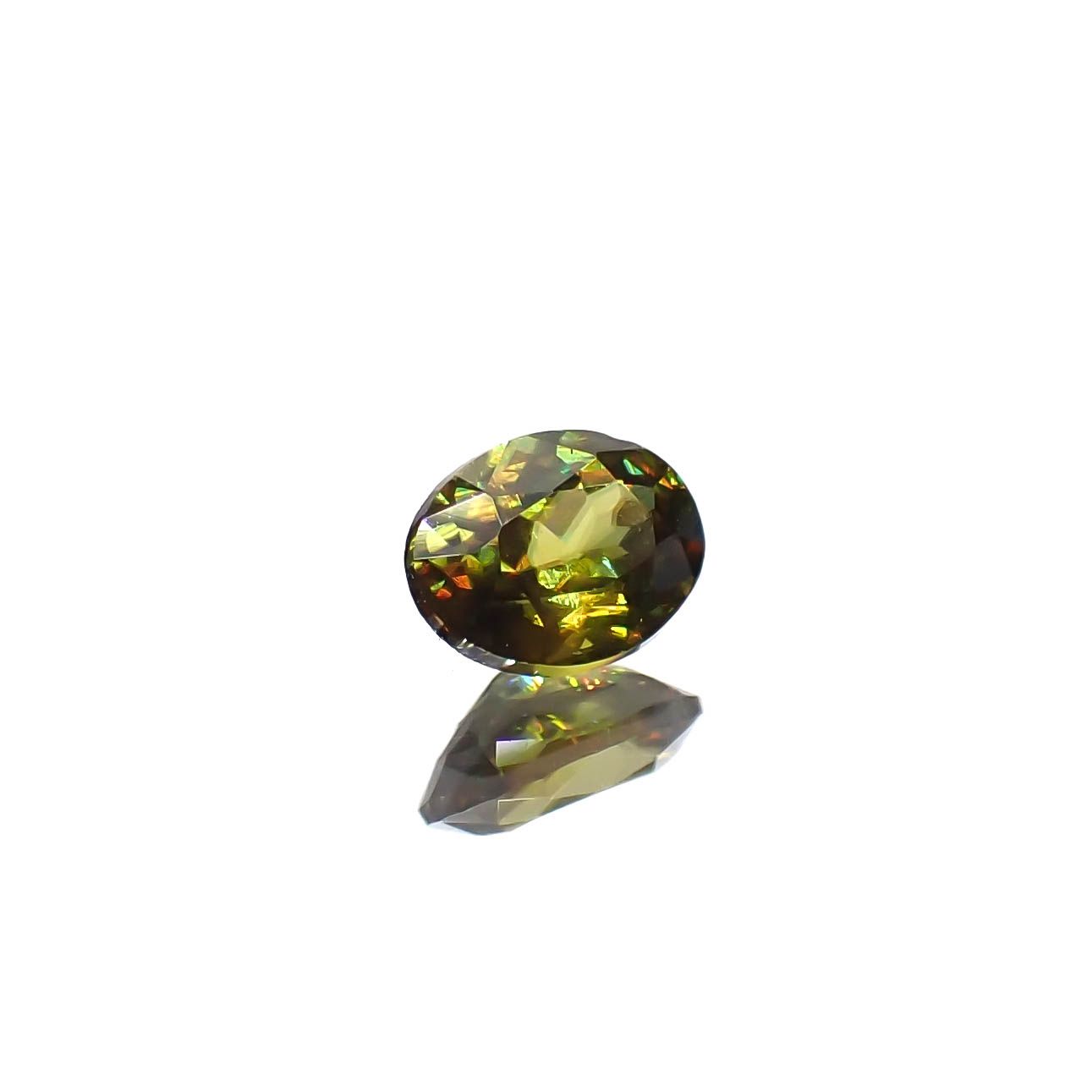 カラーチェンジスフェーン パキスタン産 0.25ct[231224738]4.4x3.3mm前後