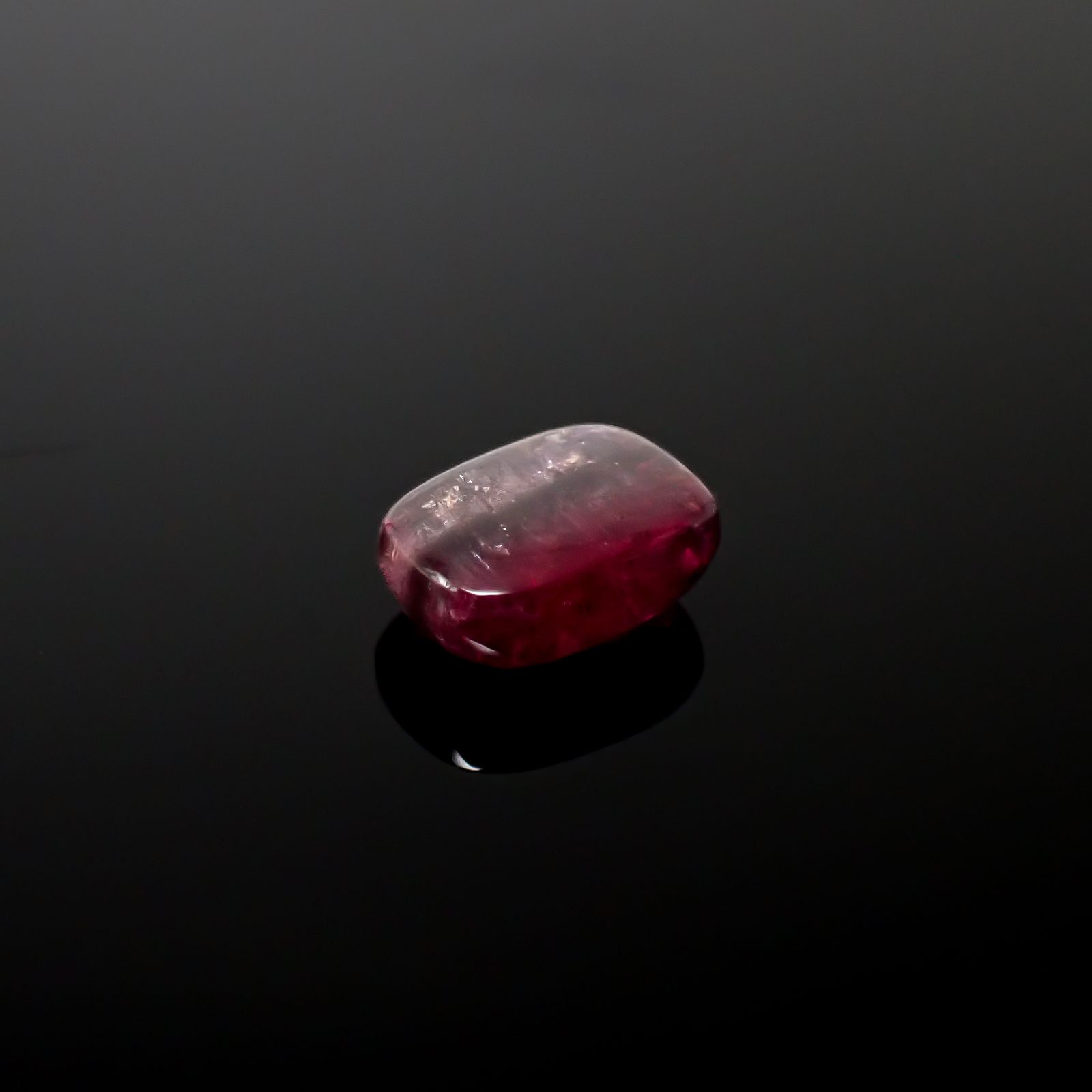 バイカラートルマリン ミャンマー・モゴック産 1.87ct[240929148]8.2x5.9mm前後