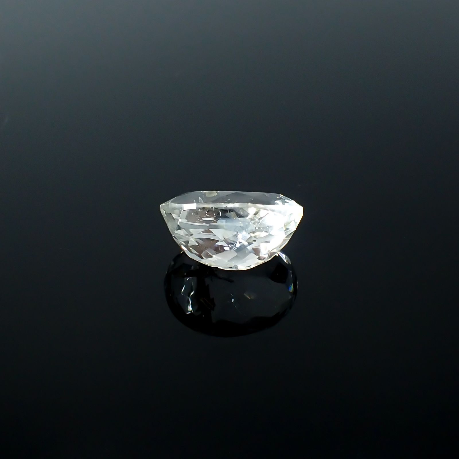 アパタイトイントパーズ(宝石名アパタイト イン トパーズ)ブラジル産 21.10ct 識別済[240225933]18x14mm前後
