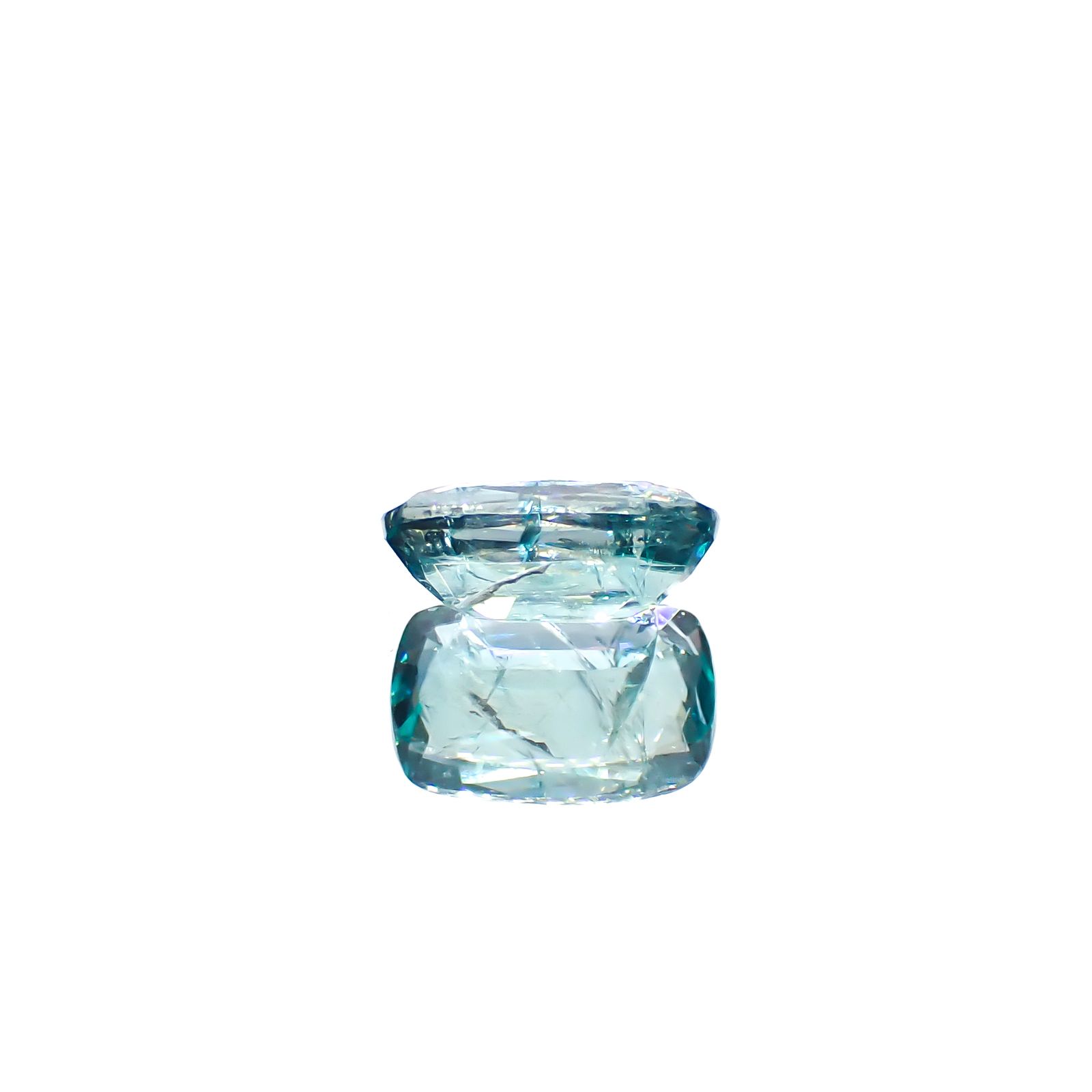 グランディディエライト マダガスカル産 0.68ct[240728562]7x4.5mm前後