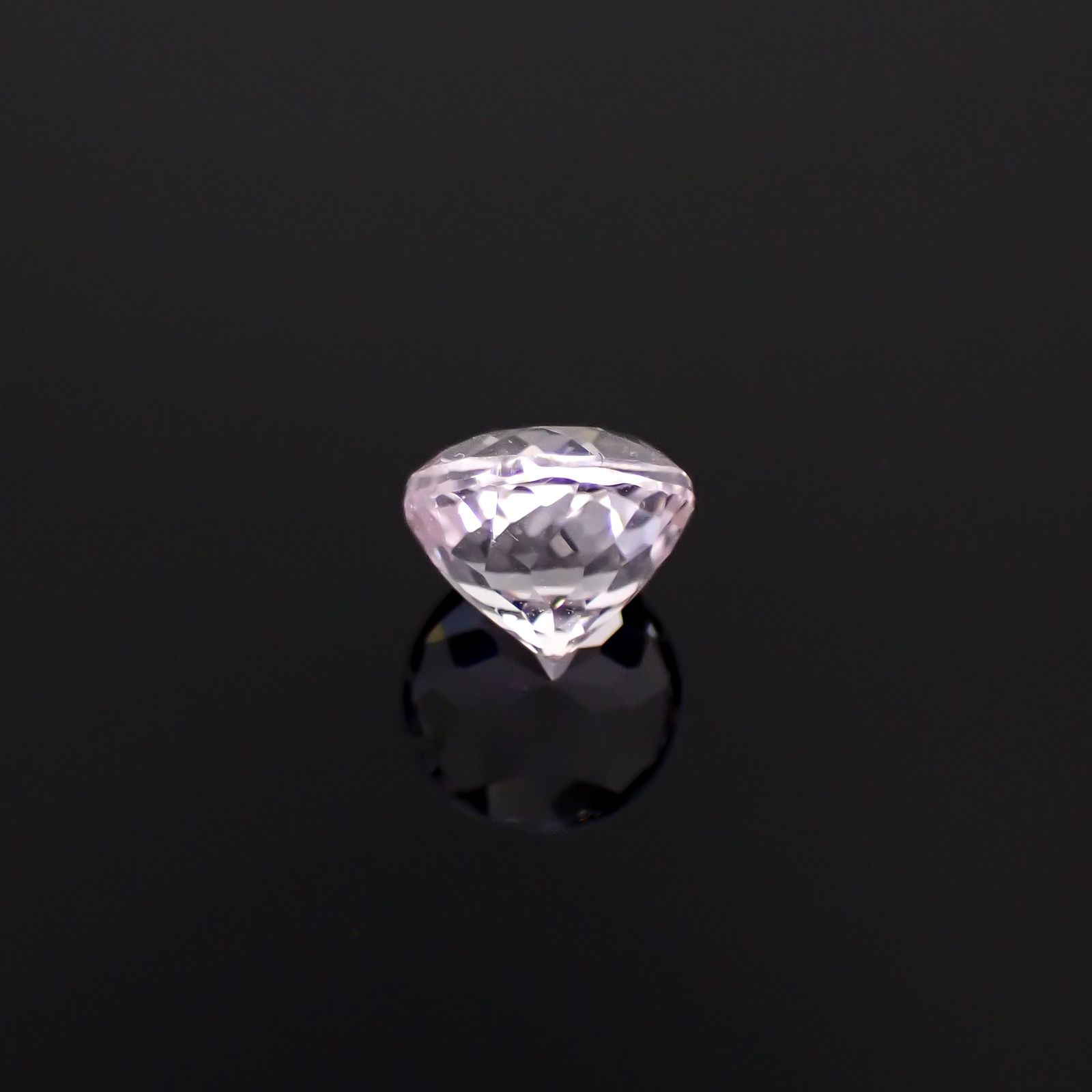 クンツァイト アフガニスタン産 1.13ct[231224780]6.2x6.1mm前後