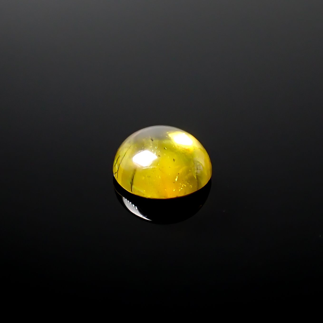 スファレライト スペイン産 1.06ct [250329917]5.8x5.8mm前後
