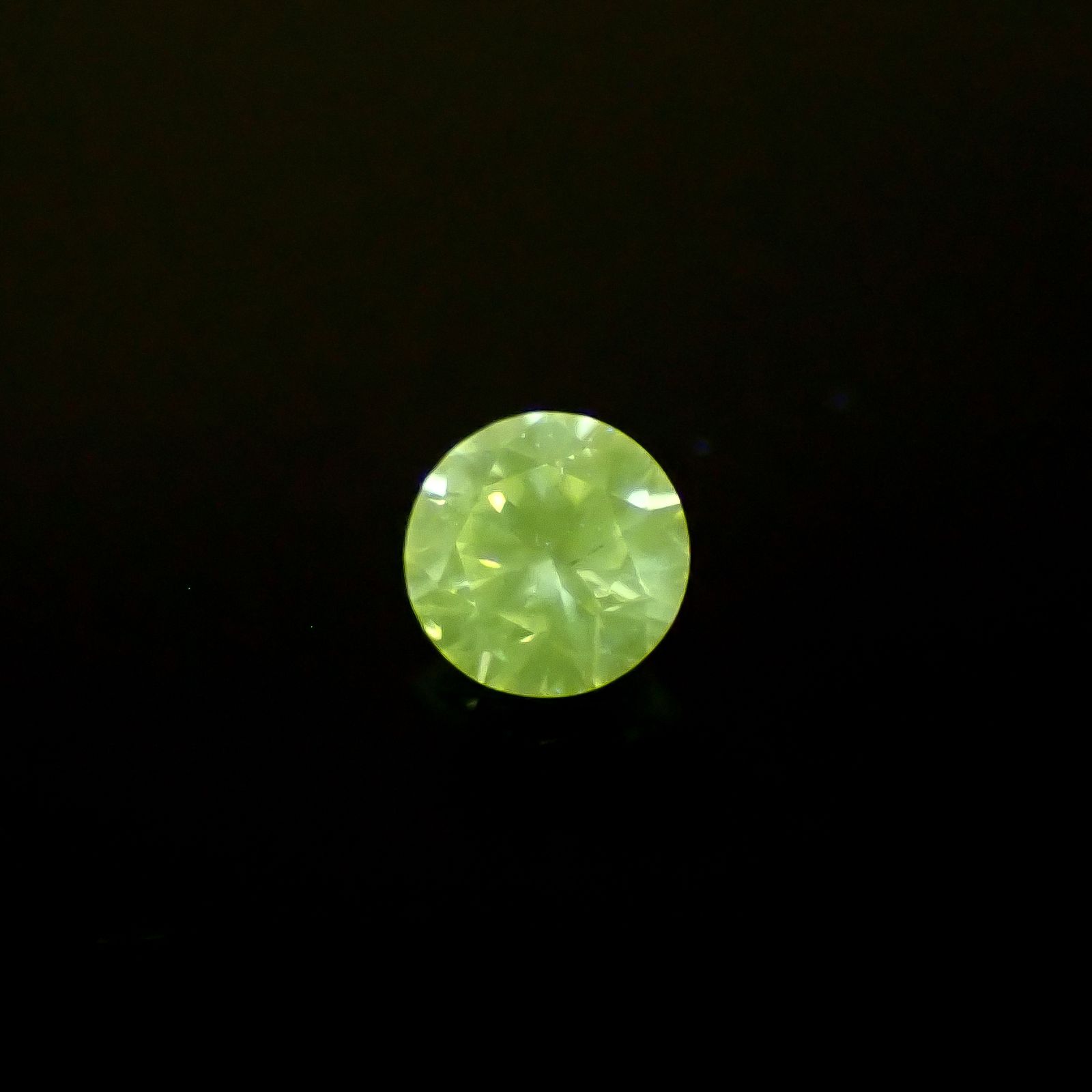 シルキーダイヤモンド 0.098ct [250730769]2.9x2.9mm前後