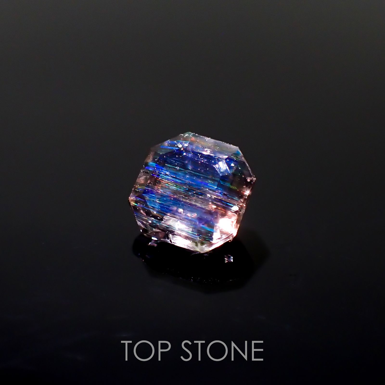 レインボースキャポライト ブラジル産 0.92ct[230220611]5.9x5.9mm前後