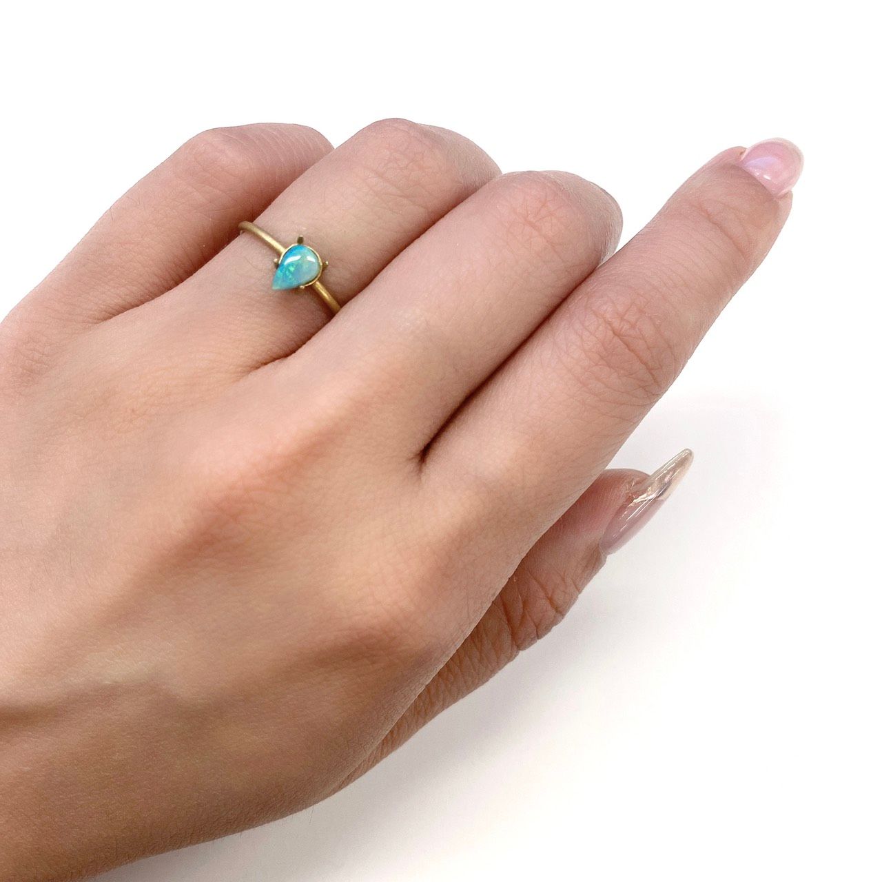 ブラックオパール オーストラリア産 ルース 0.29ct[210611321]6.3×4mm前後