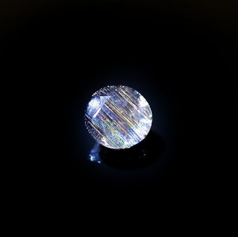 レインボースキャポライト ブラジル産 0.37ct / 5x5mm前後 [260826856]
