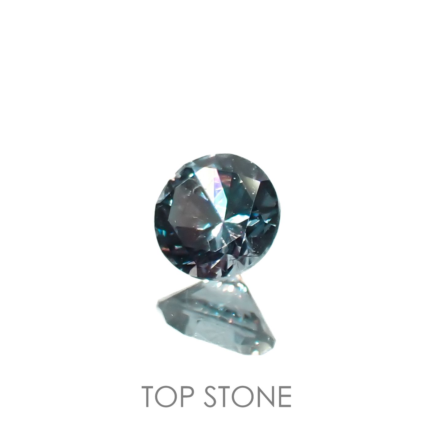 カラーチェンジガーネット アレキタイプ(宝石名ガーネット)マダガスカル・ベキリー産 0.17ct 識別済[221219426]3.3x3.3mm前後