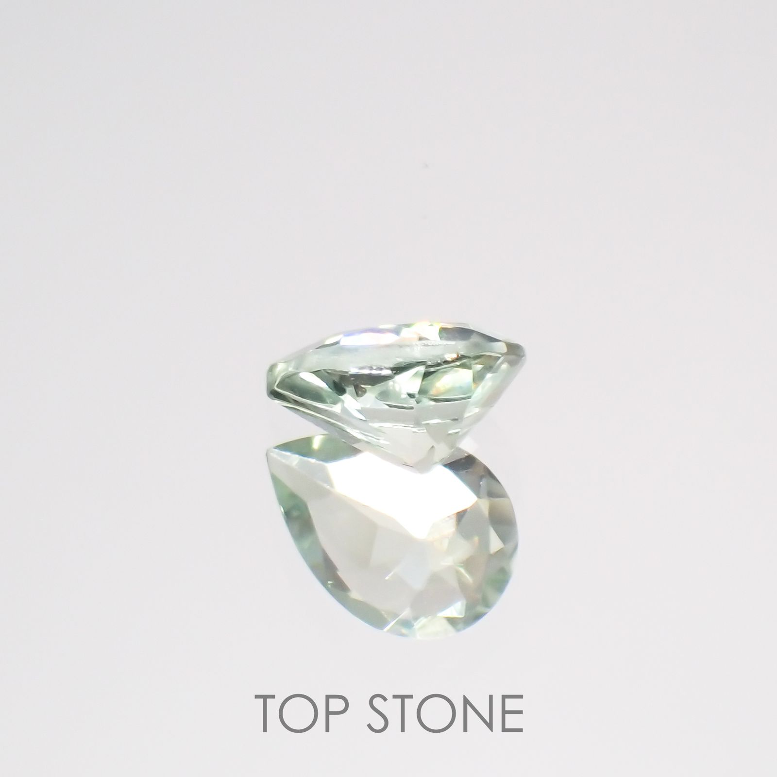 モンテブラサイト(宝石名モンテブラサイト)マダガスカル産 0.68ct 識別済[220115215]7x5.1mm前後