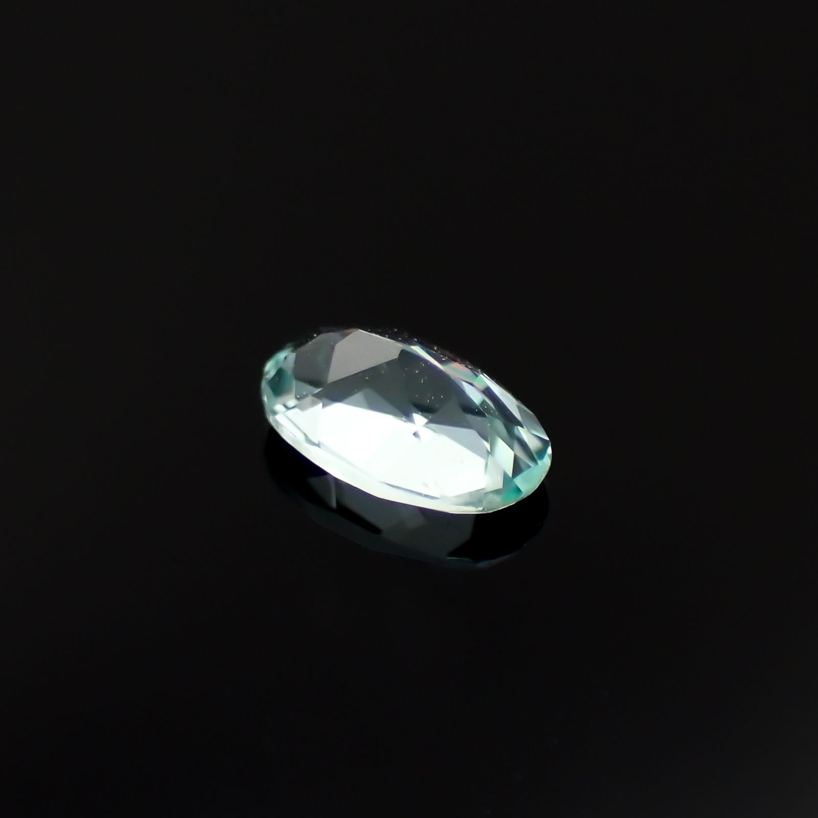 パライバトルマリン モザンビーク産 0.22ct[230220375]4.9x3mm前後