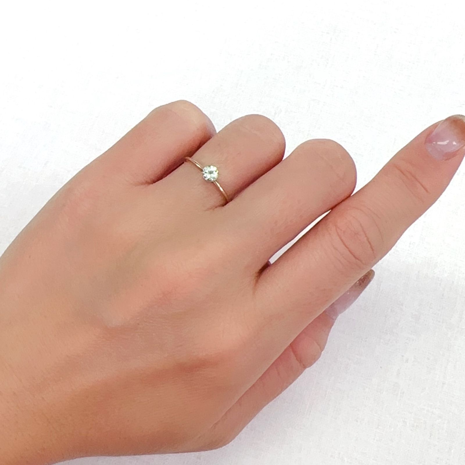 ミントガーネット タンザニア産 0.33ct[231023720]4.1x4.1mm前後