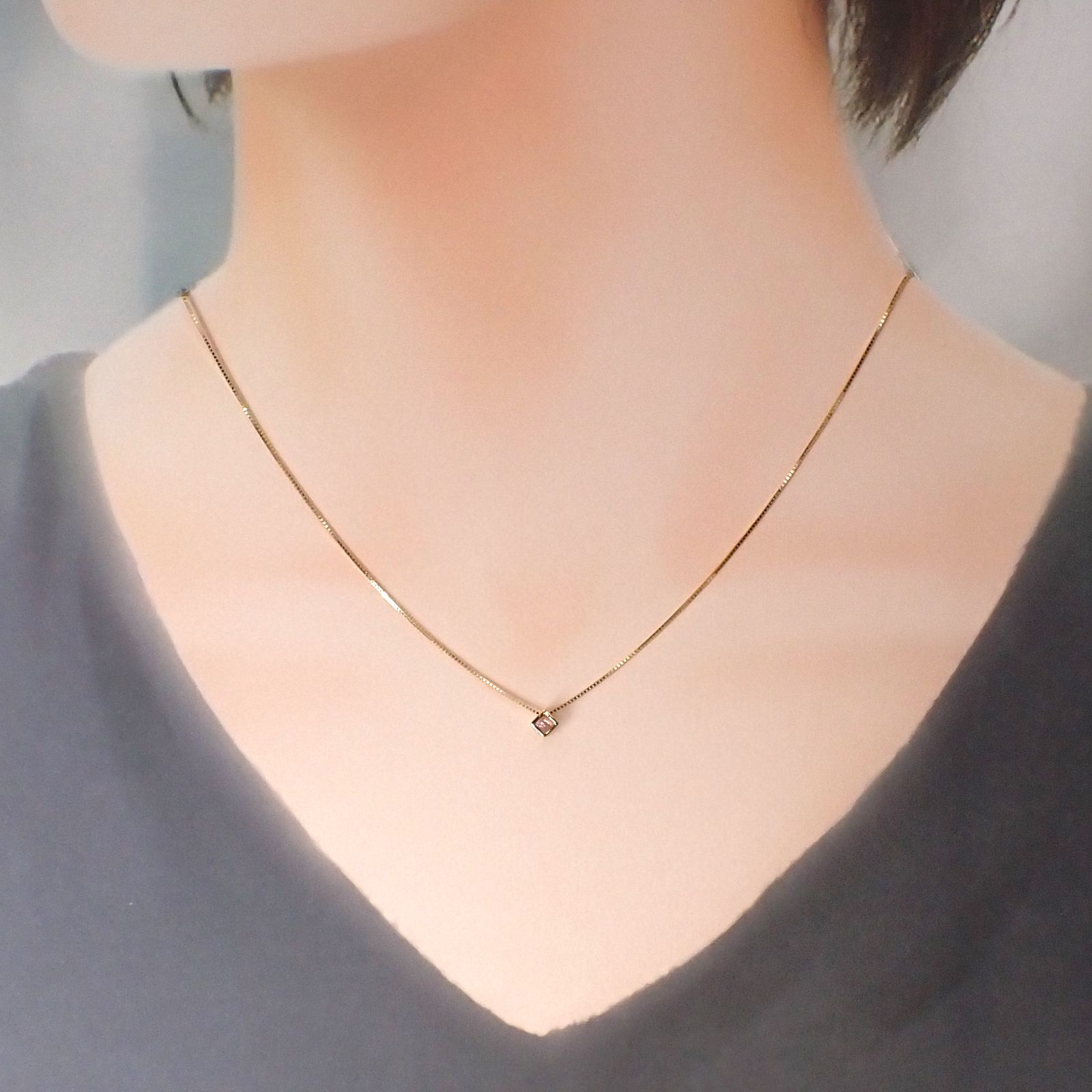 ◇K18 Reinette（レネット）◇ピンクサファイア | キューブボックスデザイン [チャーム/ペンダントトップ※チェーン別売り]