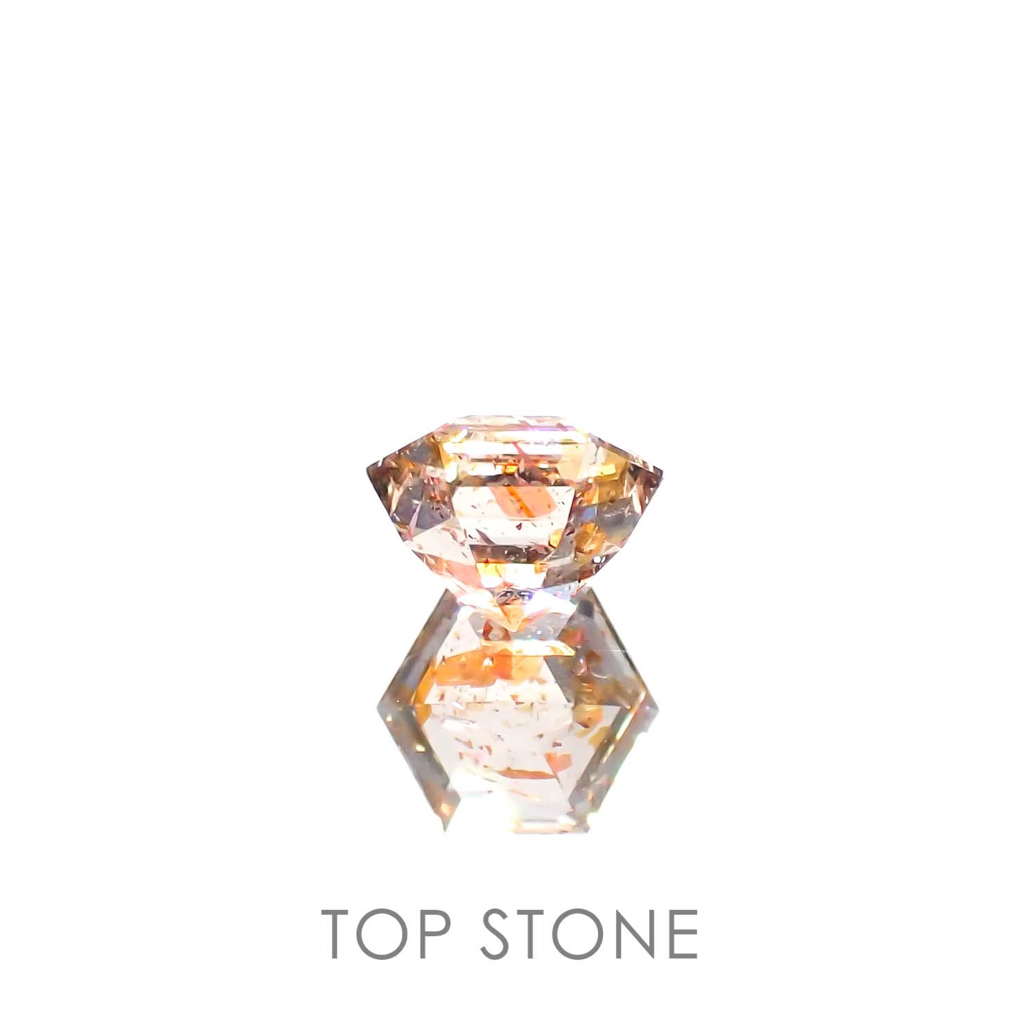 ◇ヘキサゴンカット◇イリュージョンサンストーンイリュージョンサンストーン タンザニア産 0.49ct[230320954]4.6x4.6mm前後
