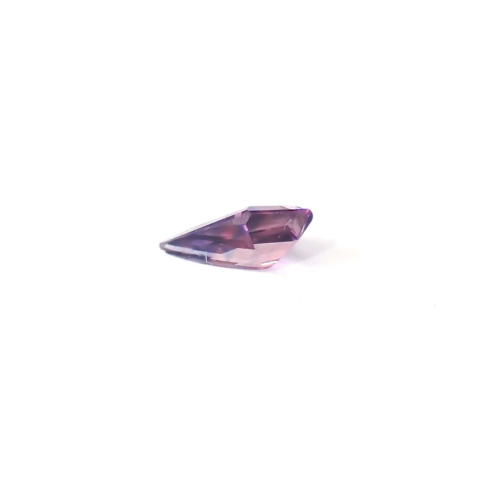 ◇カスタムカット◇ウィンザーサファイア タンザニア・ウィンザー産 0.15ct / 4.8x3.2mm前後 [260532134]