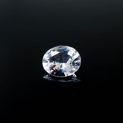 カラーレスサファイア スリランカ産 0.59ct [250830969]6x5mm前後