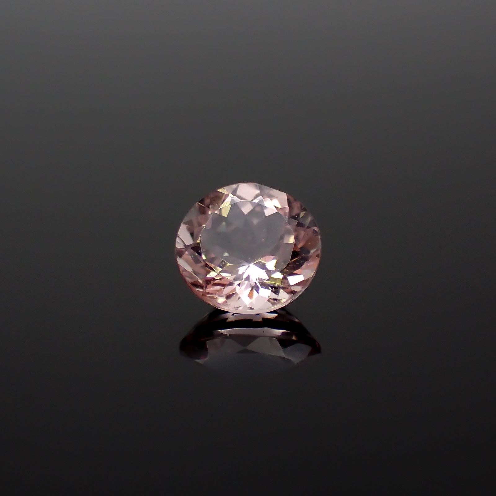 モルガナイト ブラジル/モザンビーク産 1.63ct[231224873]8x8mm前後