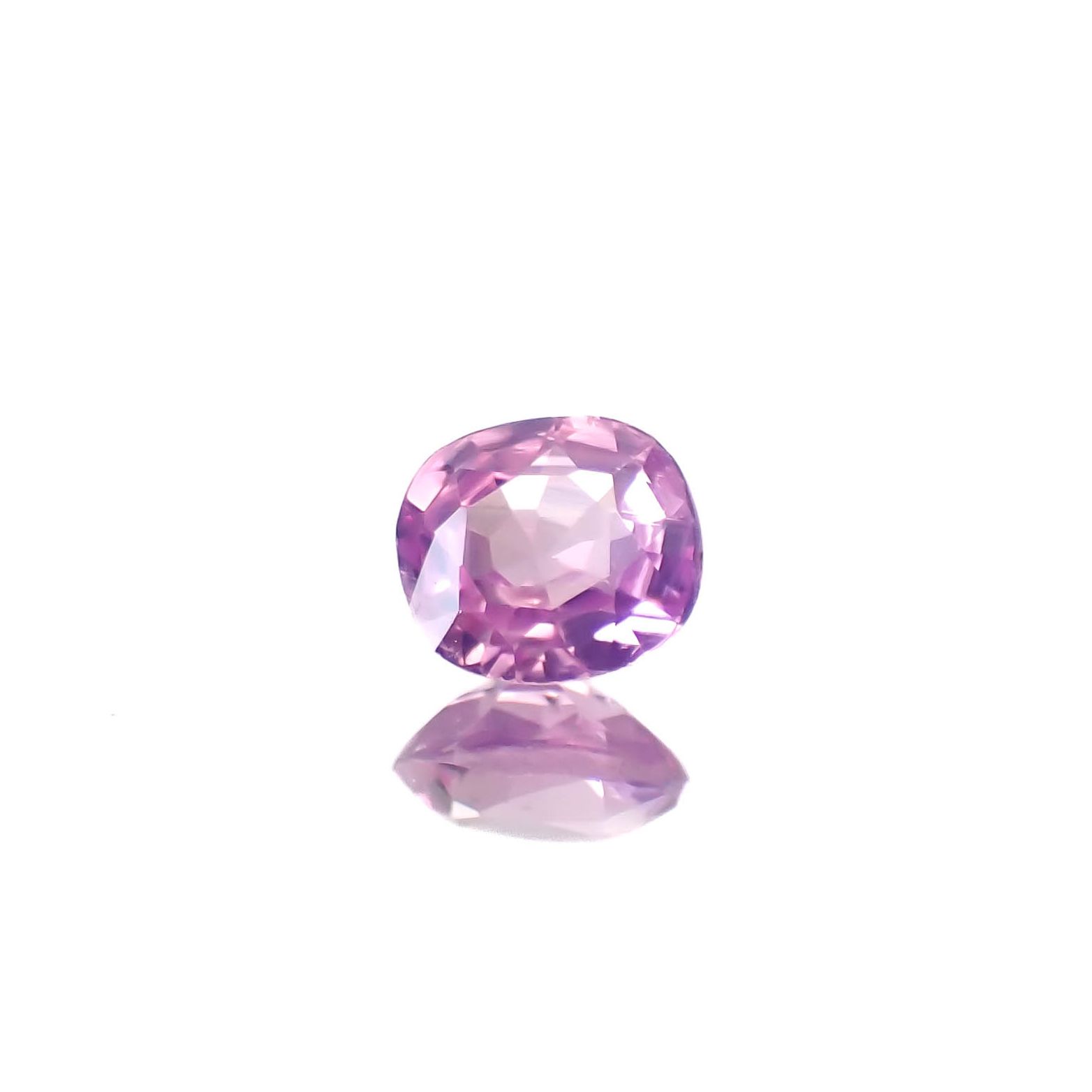 シルキーピンクサファイア 非加熱 ベトナム産 0.40ct [250330061