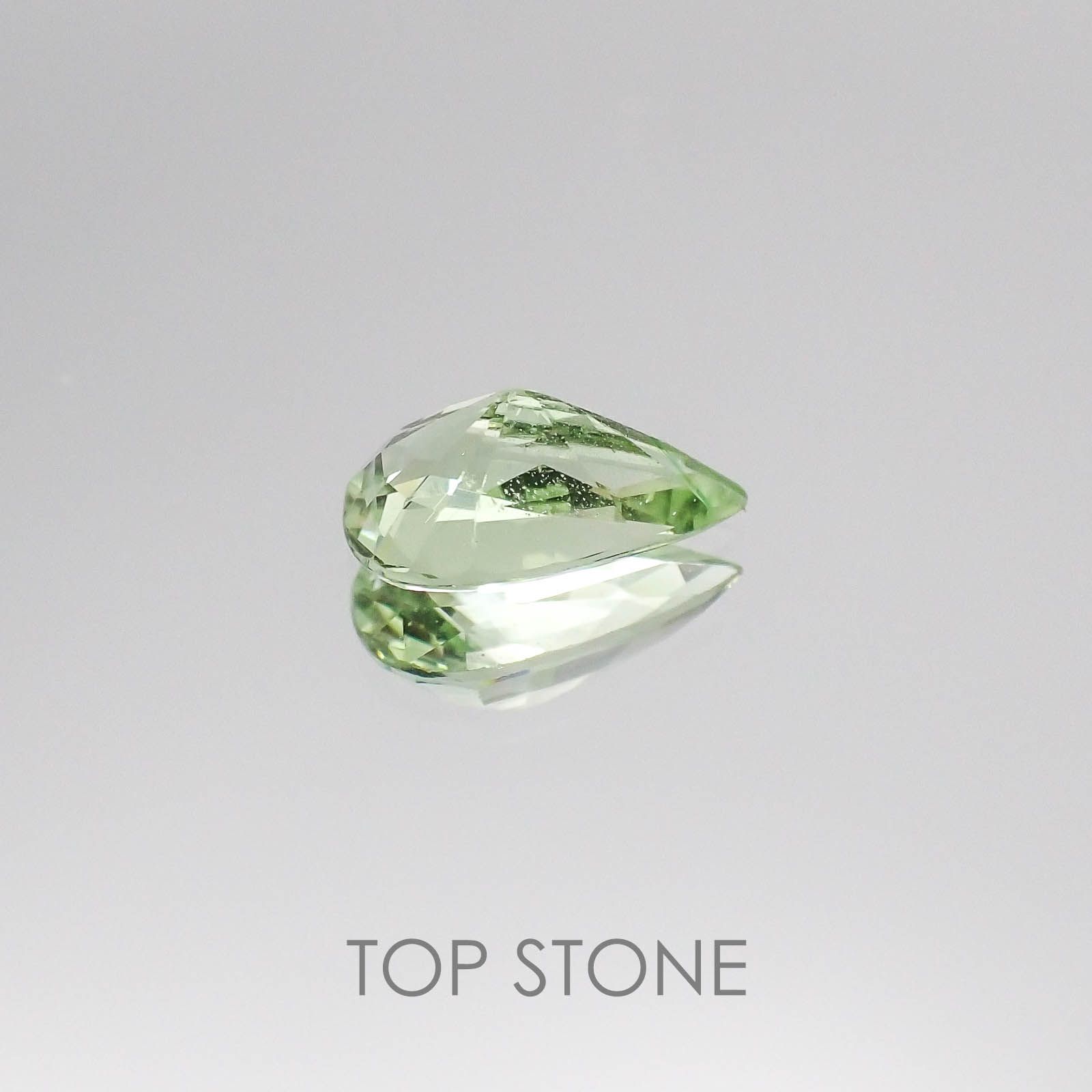 ミントガーネット(宝石名グリーン グロッシュラー・ガーネット) タンザニア産 1.09ct 識別済[20074260]8.9×5.1mm前後