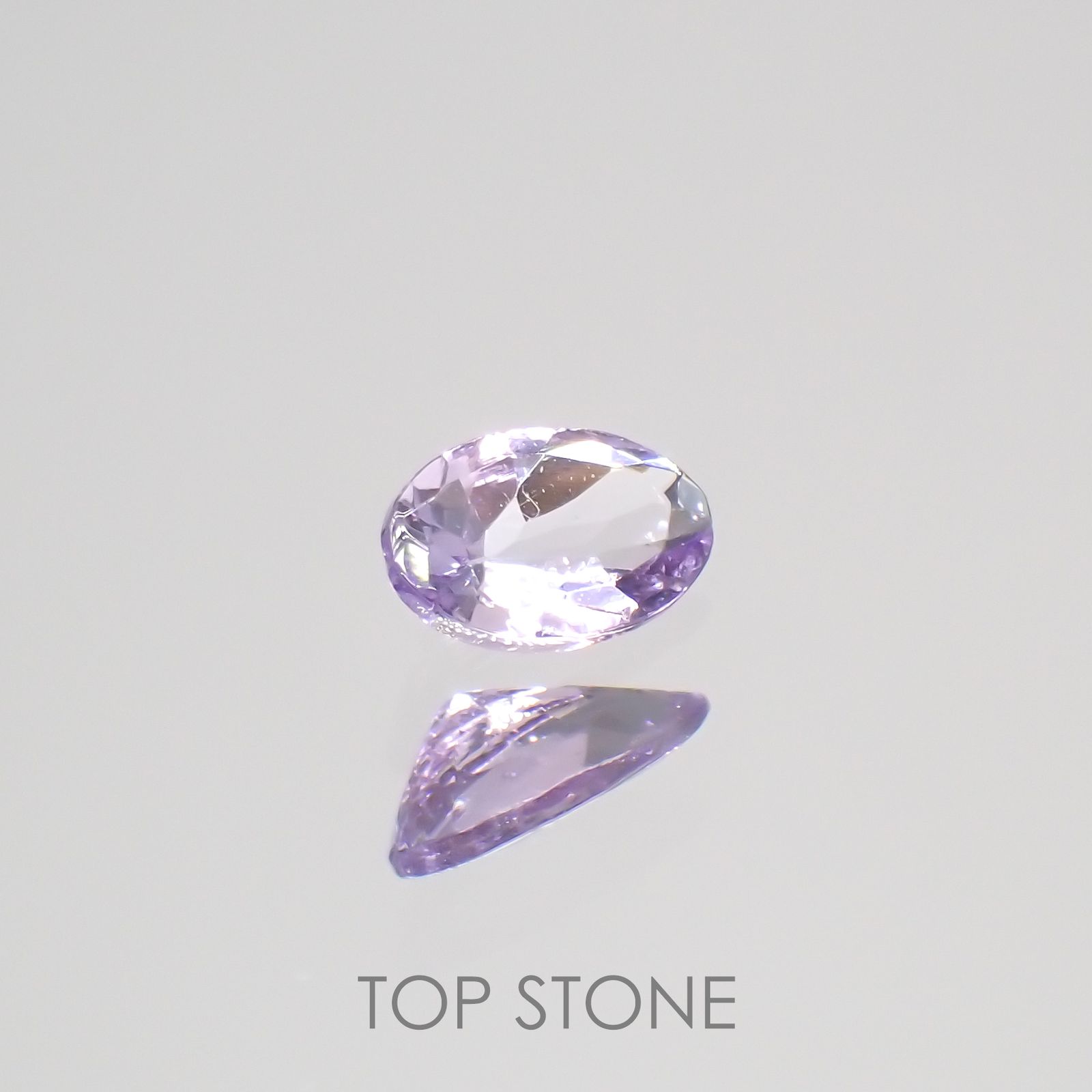 ラベンダーゾイサイト(宝石名ゾイサイト)タンザニア産 0.17ct 識別済[220115068]4.7x2.9mm前後