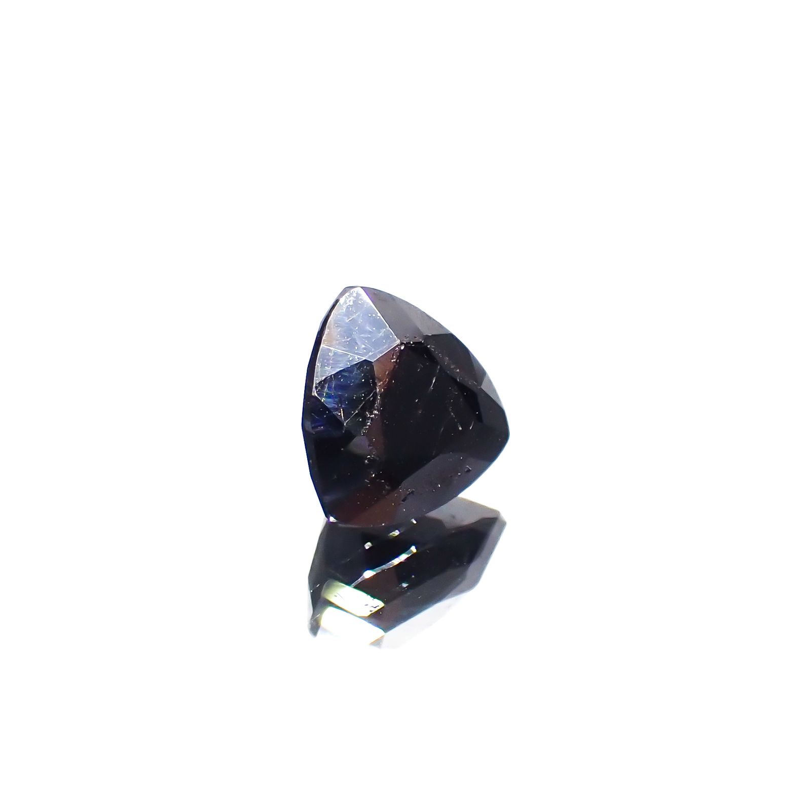 ルチル単結晶 ブラジル産 1.84ct[231023749]6.9x6.8mm前後