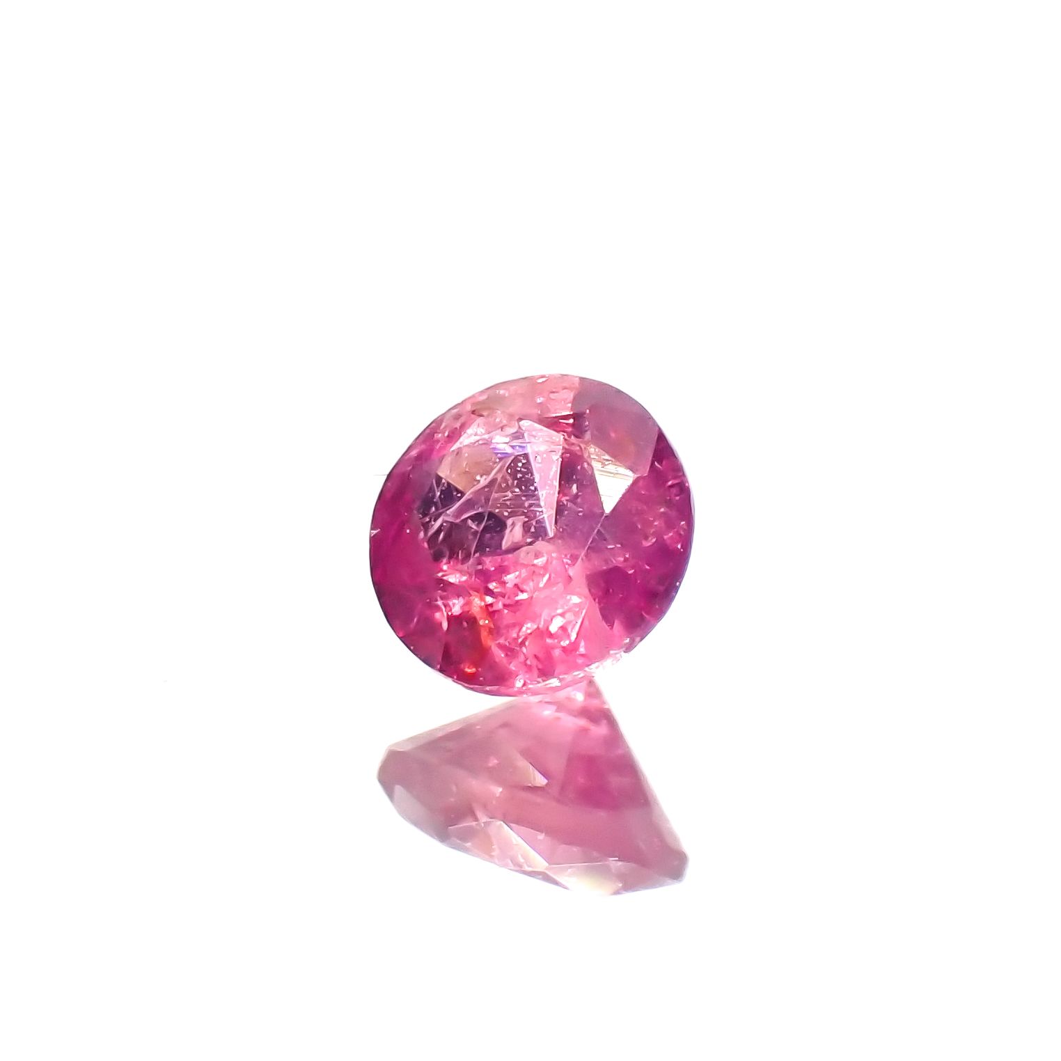 ウィンザーサファイア タンザニア・ウィンザー産 0.16ct[230421401]3.2x3.2mm前後