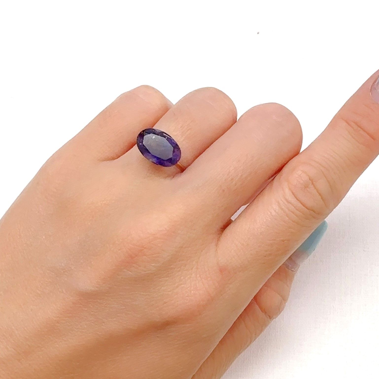 アメジストエレスチャル ナイジェリア産 3.83ct[240928870]12.7x8.4mm前後
