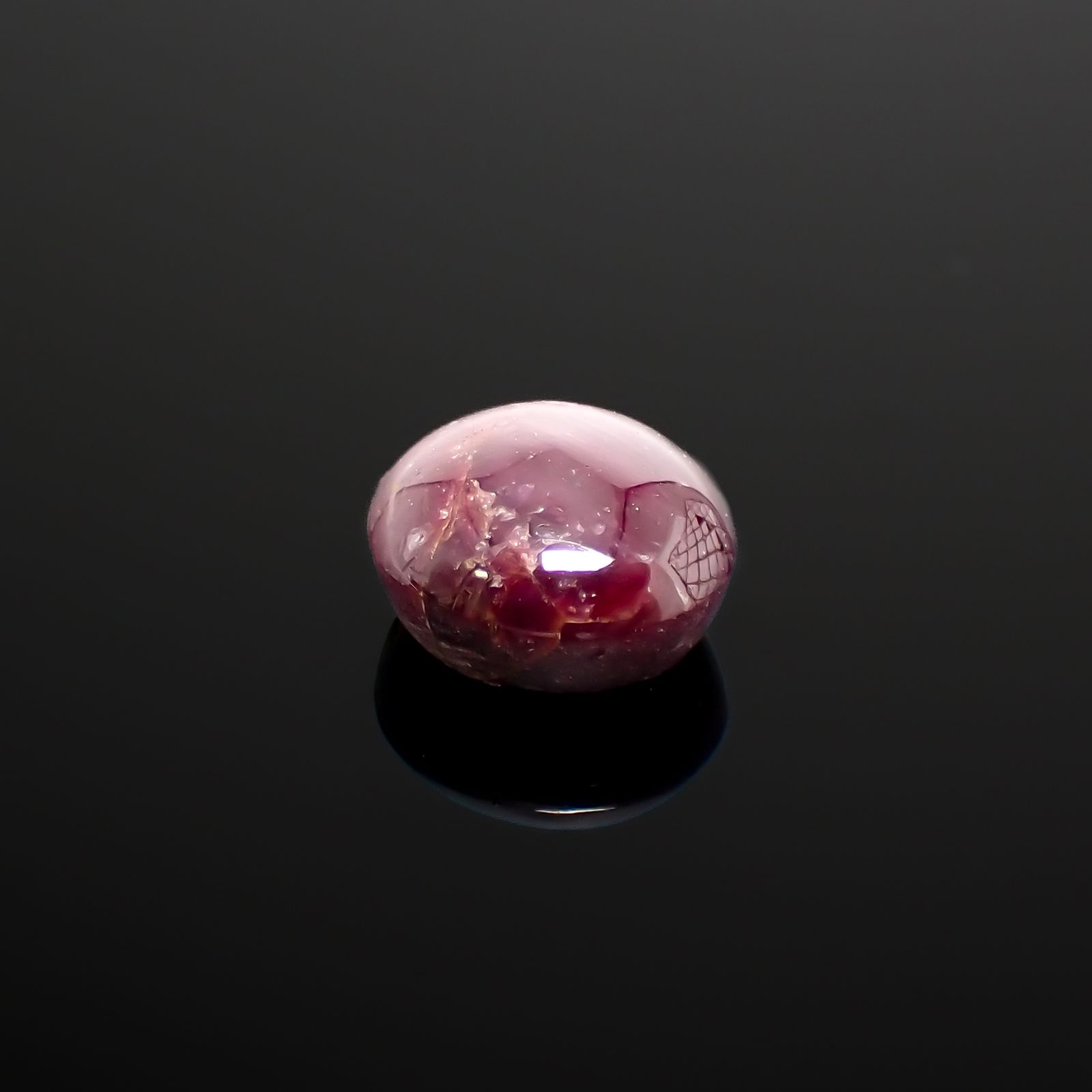 スタールビー インド産 3.69ct[230622402]8.6x7.9mm前後