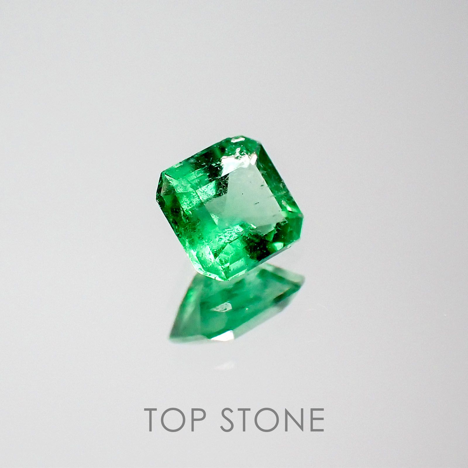 エメラルド コロンビア産 ルース 0.18ct[20042276]3.9×3.7mm前後