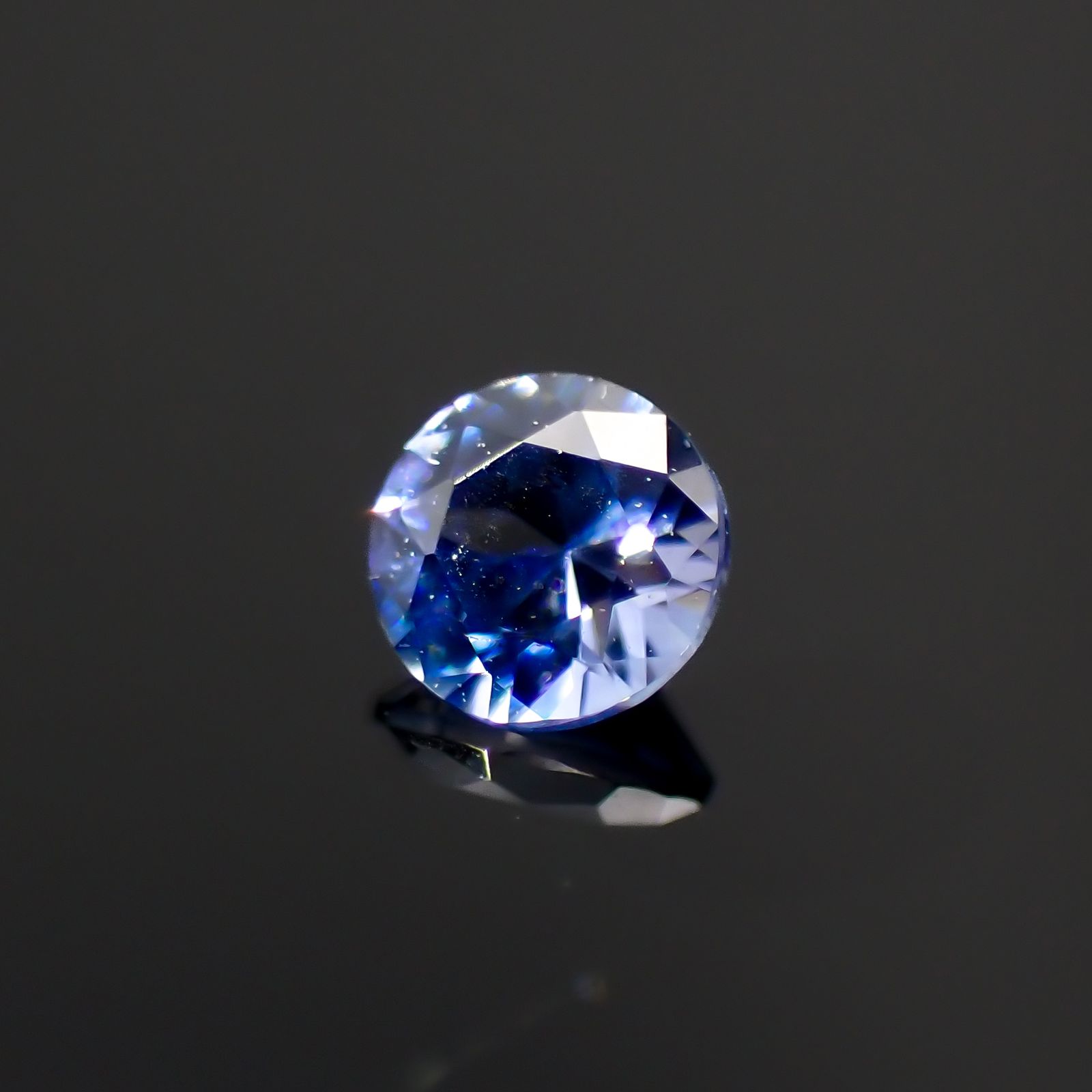 ベニトアイト アメリカ・カリフォルニア州産 0.089ct[230823217]2.6x2.6mm前後