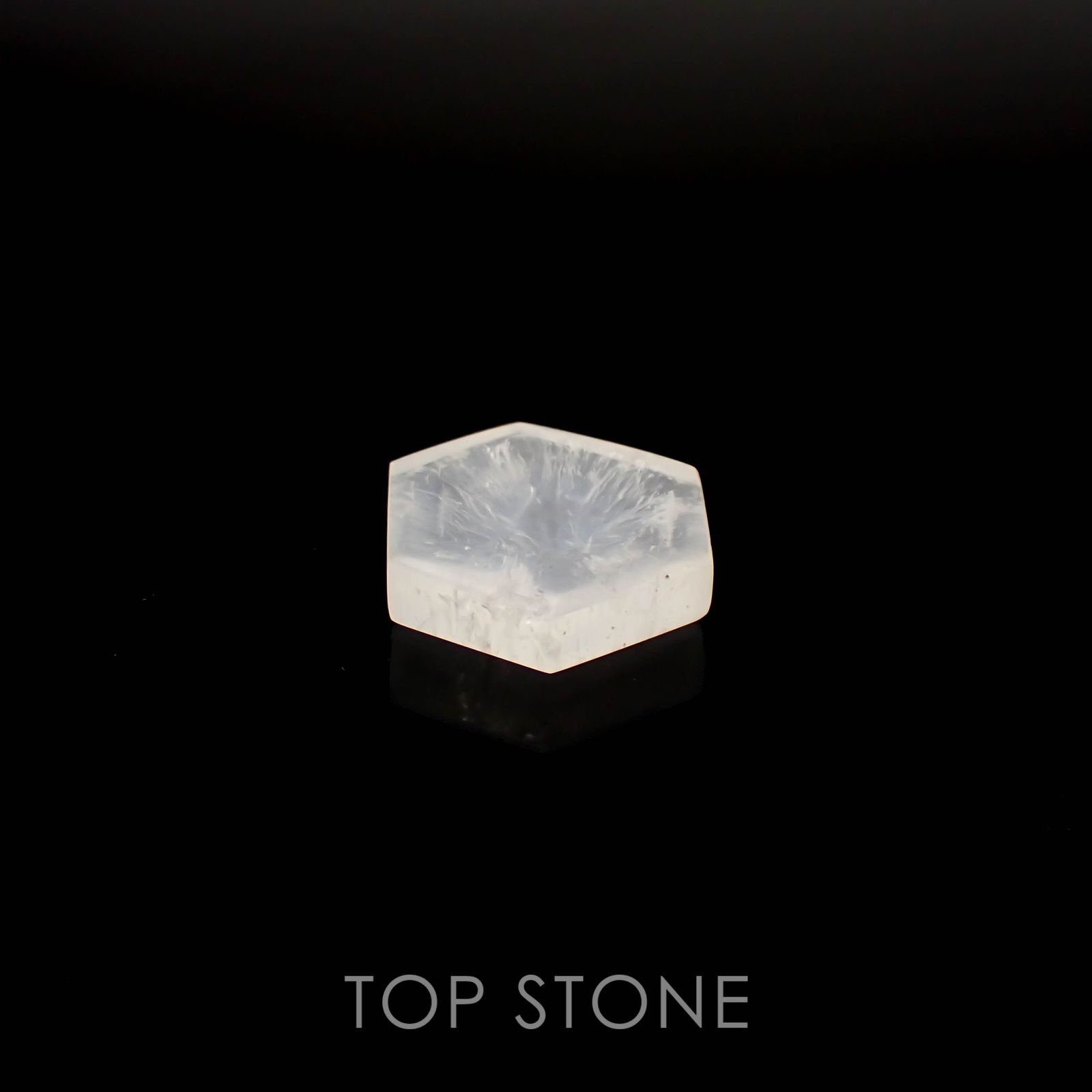 トラピッチェクォーツ 偏光板2枚付き コロンビア・ボヤカ産 35.41ct[230220811]22.8x22mm前後