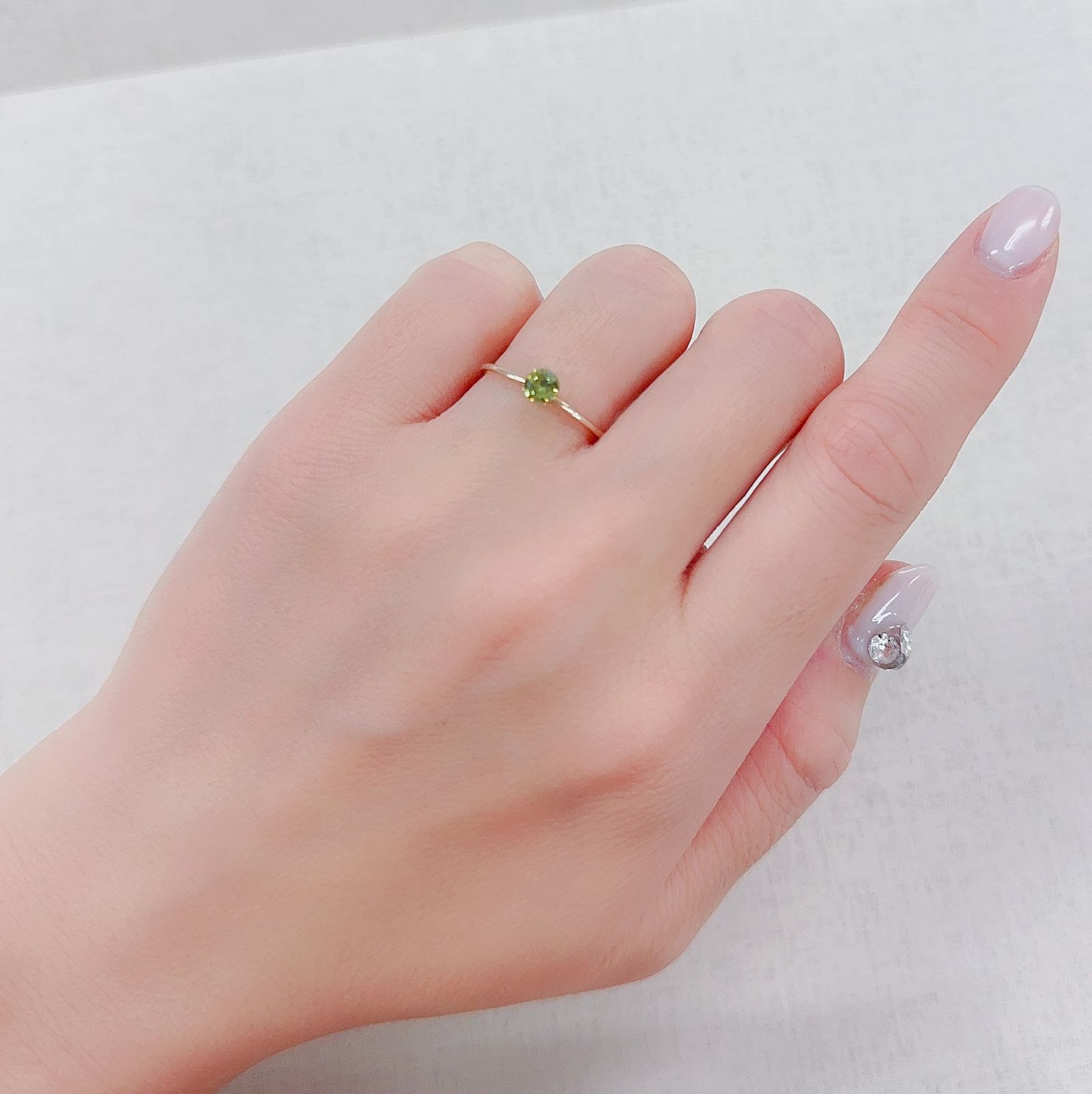 デマントイドガーネット(宝石名ガーネット)ロシア産 0.30ct 識別済[230421605]4.1x4.1mm前後