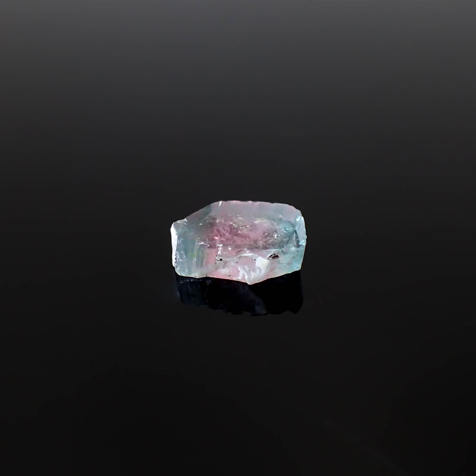 ウォーターメロントルマリン 原石スライス アフガニスタン産 3.35ct [250430210]11.1x8.3mm前後