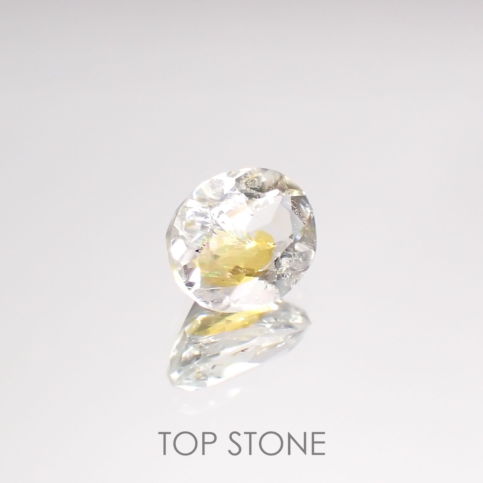 オーロラクォーツ ブラジル・ミナスジェライス産 1.85ct[220114382]8.7x7.2mm前後